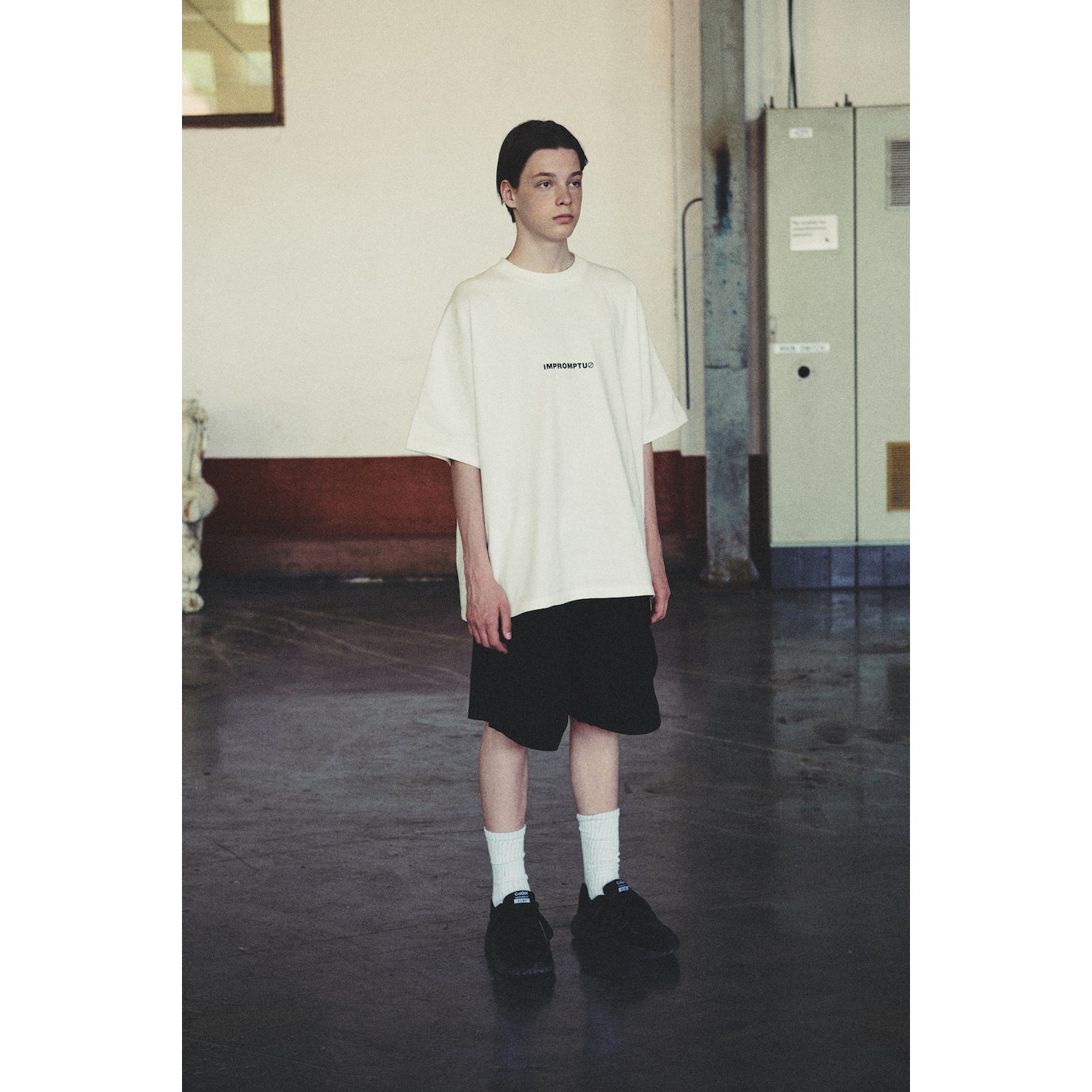 WIDE SHORT PANTS / BLACK
