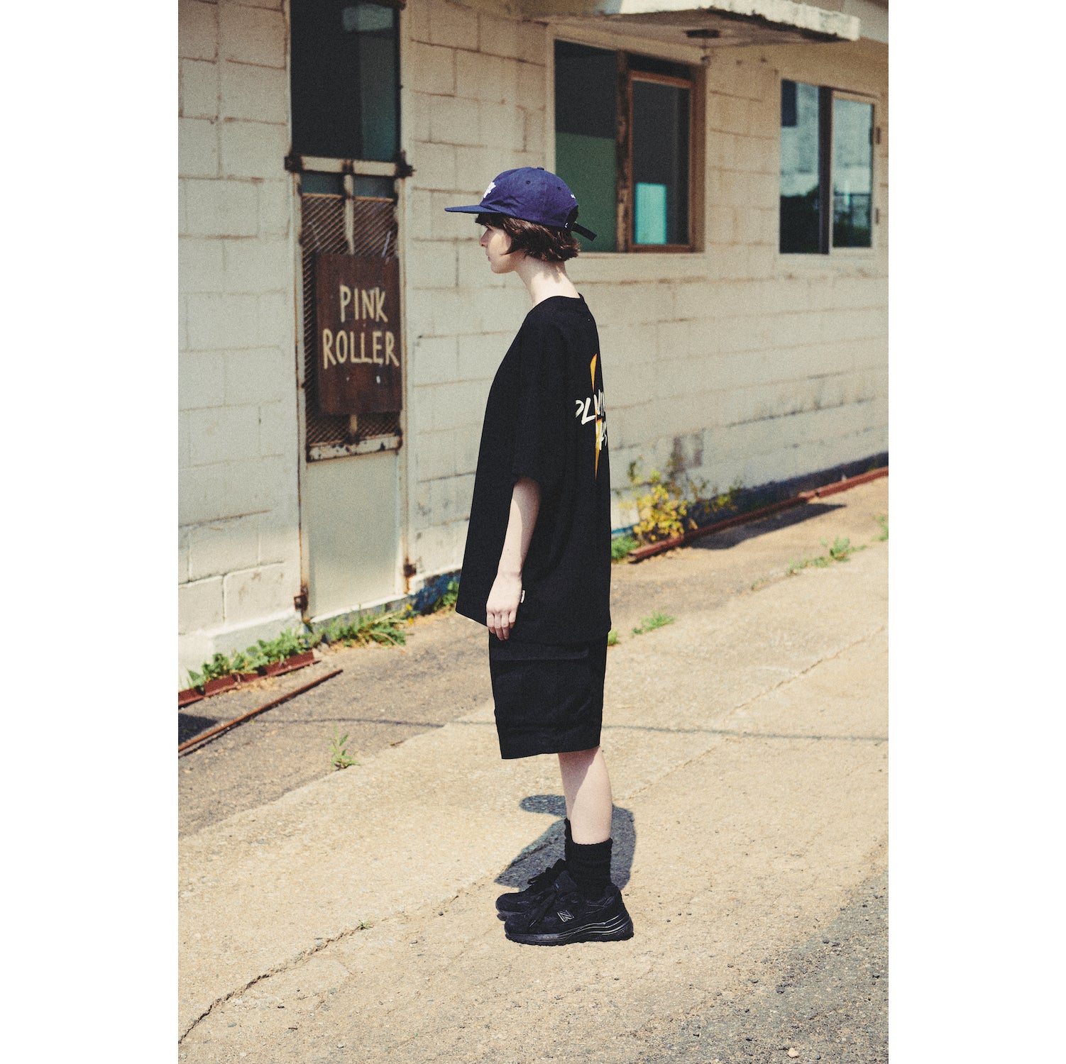 IMPROMPTU LOGO TEE / BLACK