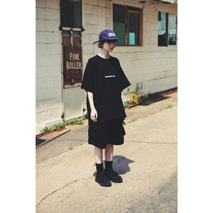 IMPROMPTU LOGO TEE / BLACK