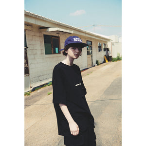 IMPROMPTU LOGO TEE / BLACK