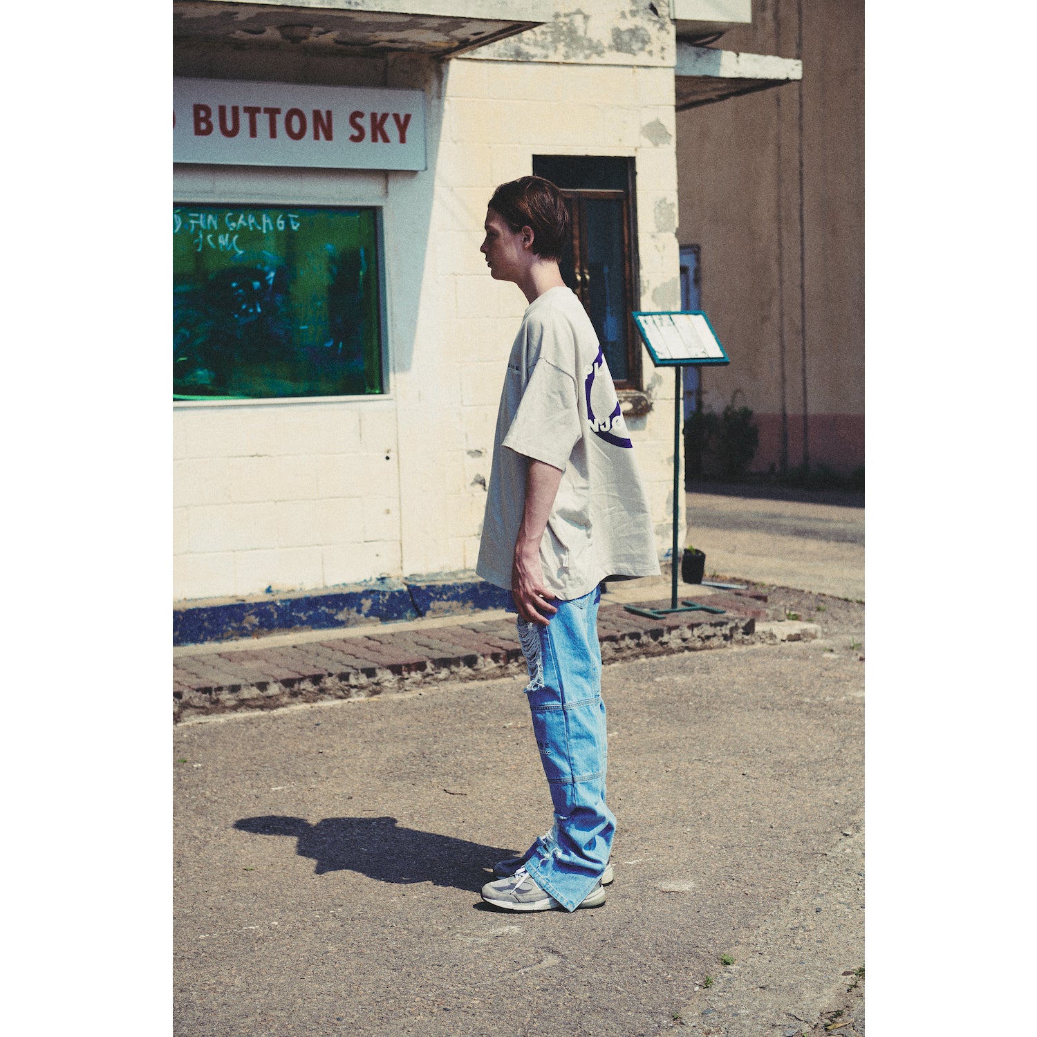 LIBERE AUTHENTIC LOGO TEE / LIGHT GRAY