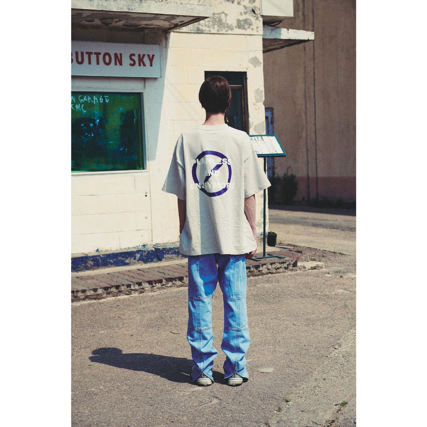 LIBERE AUTHENTIC LOGO TEE / LIGHT GRAY