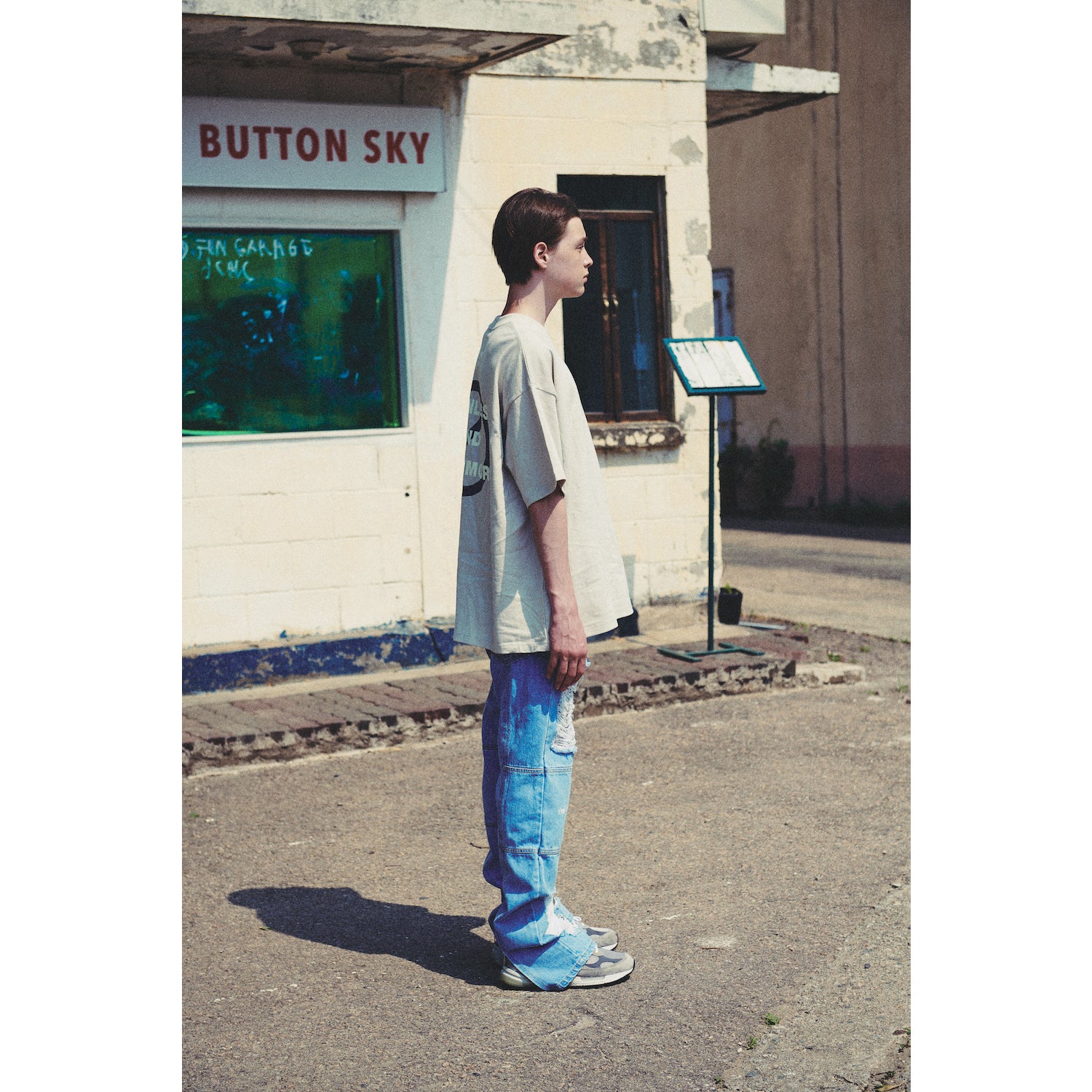 LIBERE AUTHENTIC LOGO TEE / LIGHT GRAY