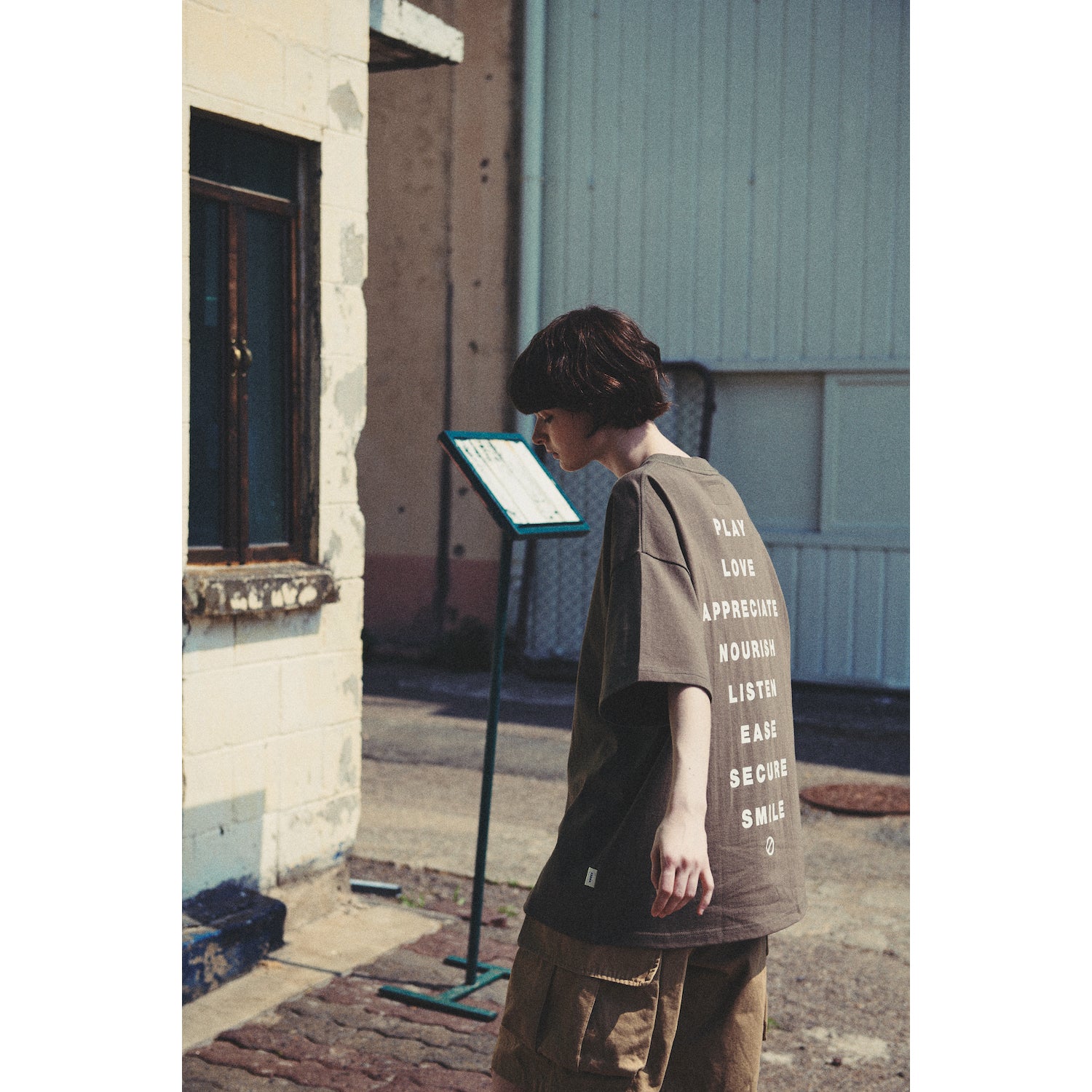 R.E.S.T TEE / CHARCOAL