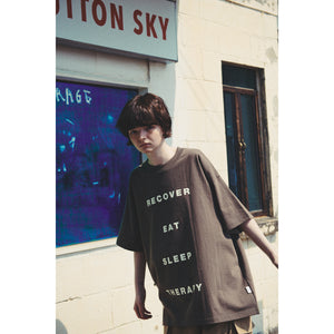 R.E.S.T TEE / CHARCOAL