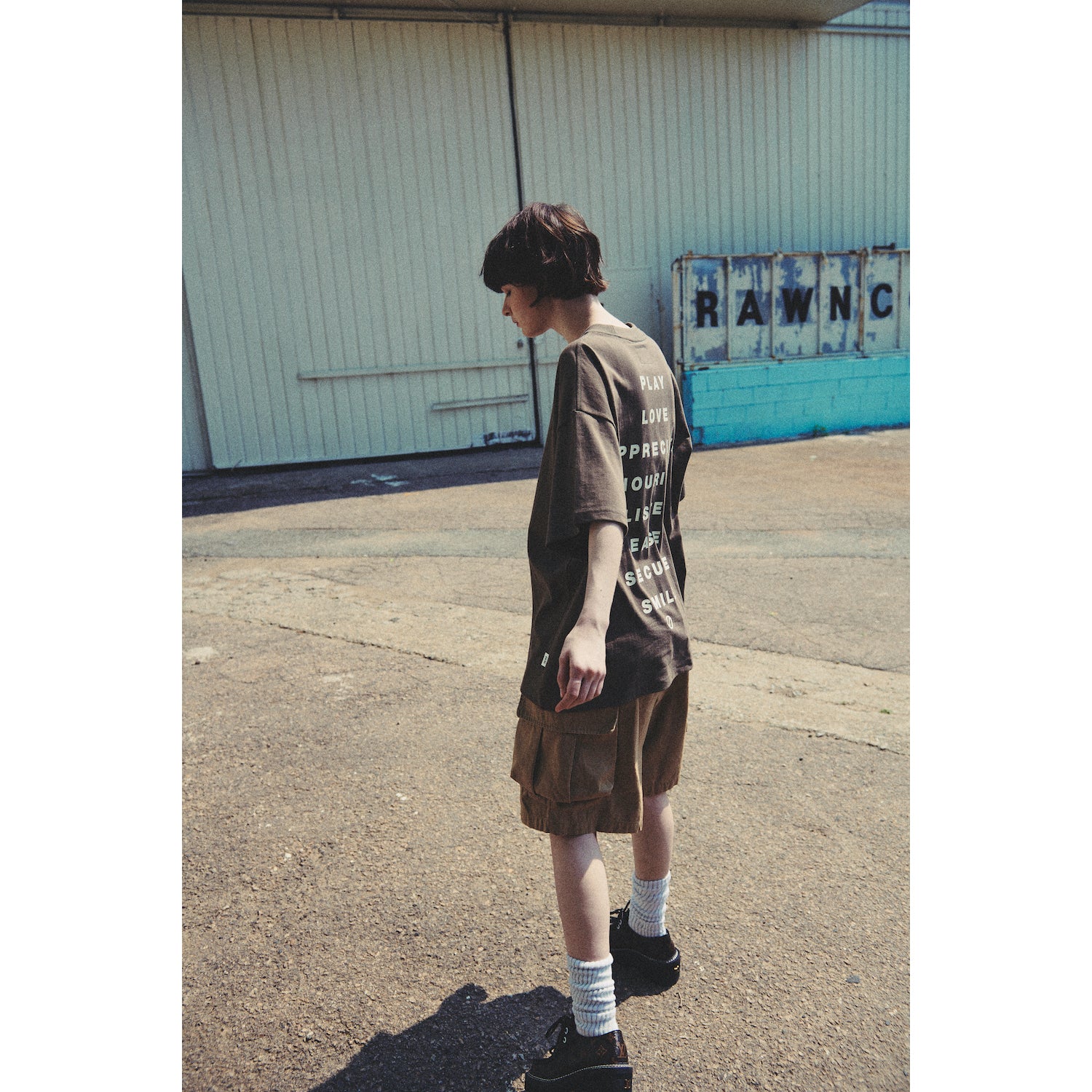 R.E.S.T TEE / CHARCOAL