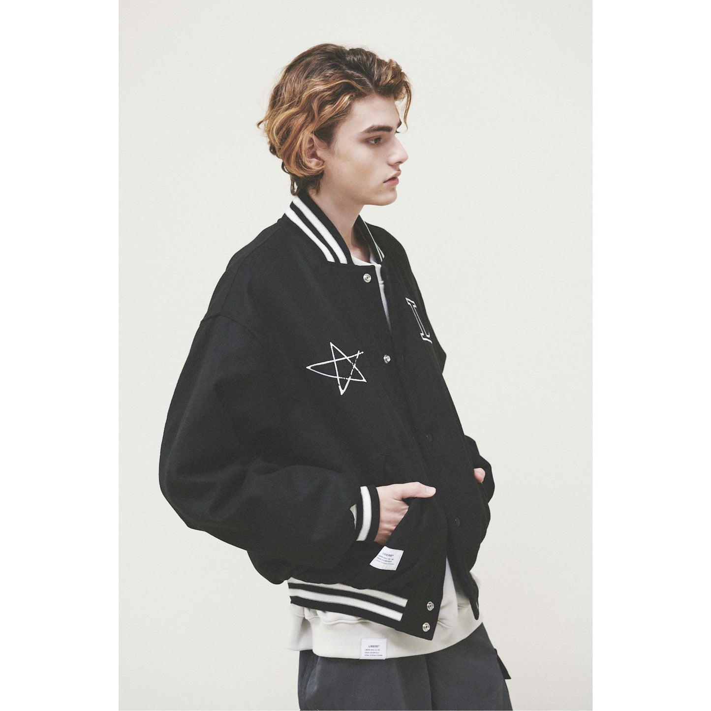 LIBERE VARSITYJACKET / BLACK