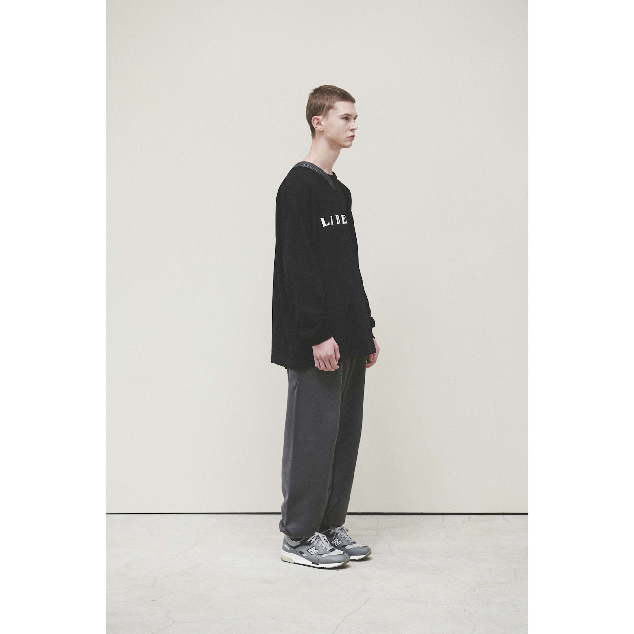 LOGO LONGSLEEVE / BLACK