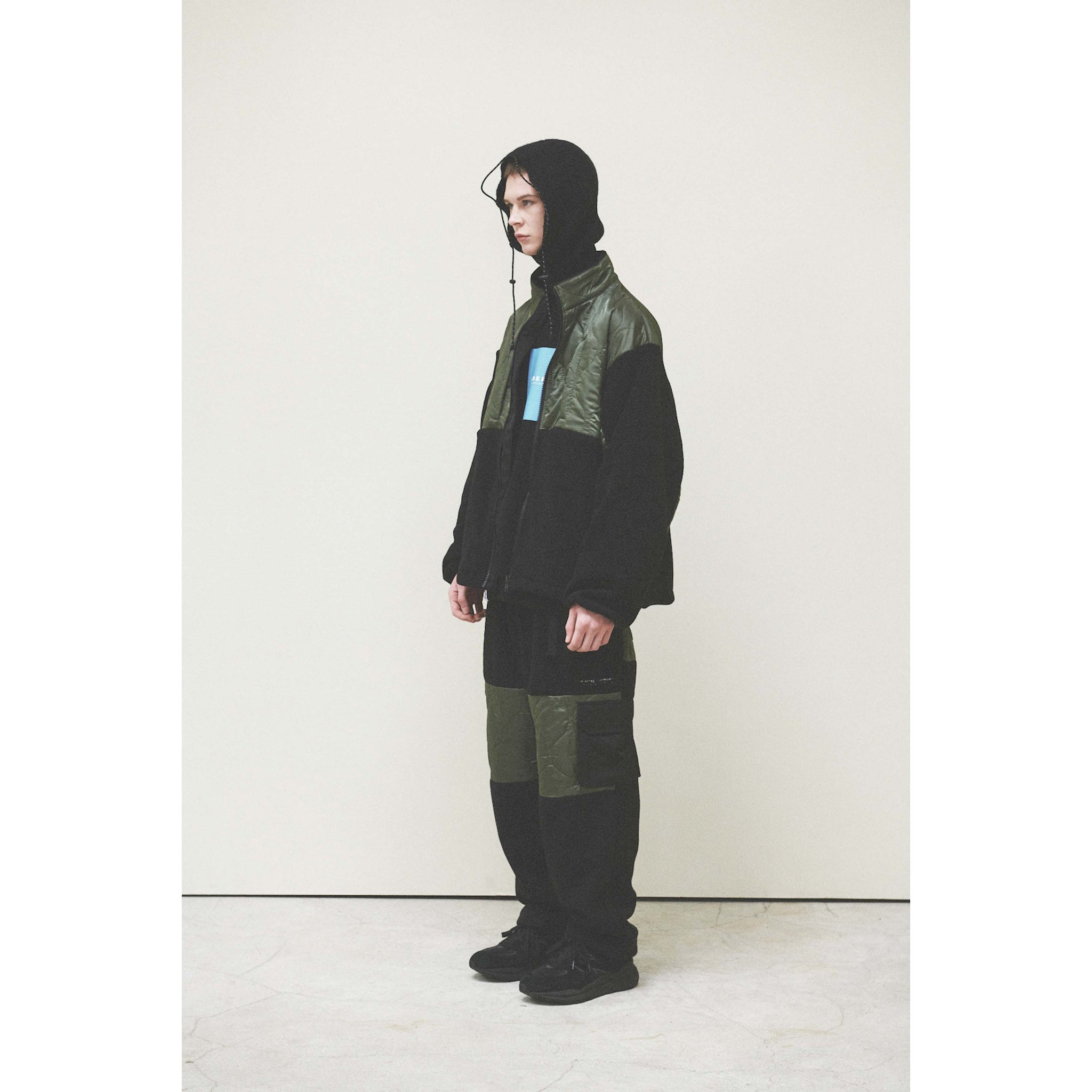FLEECE JACKET / OLIVE