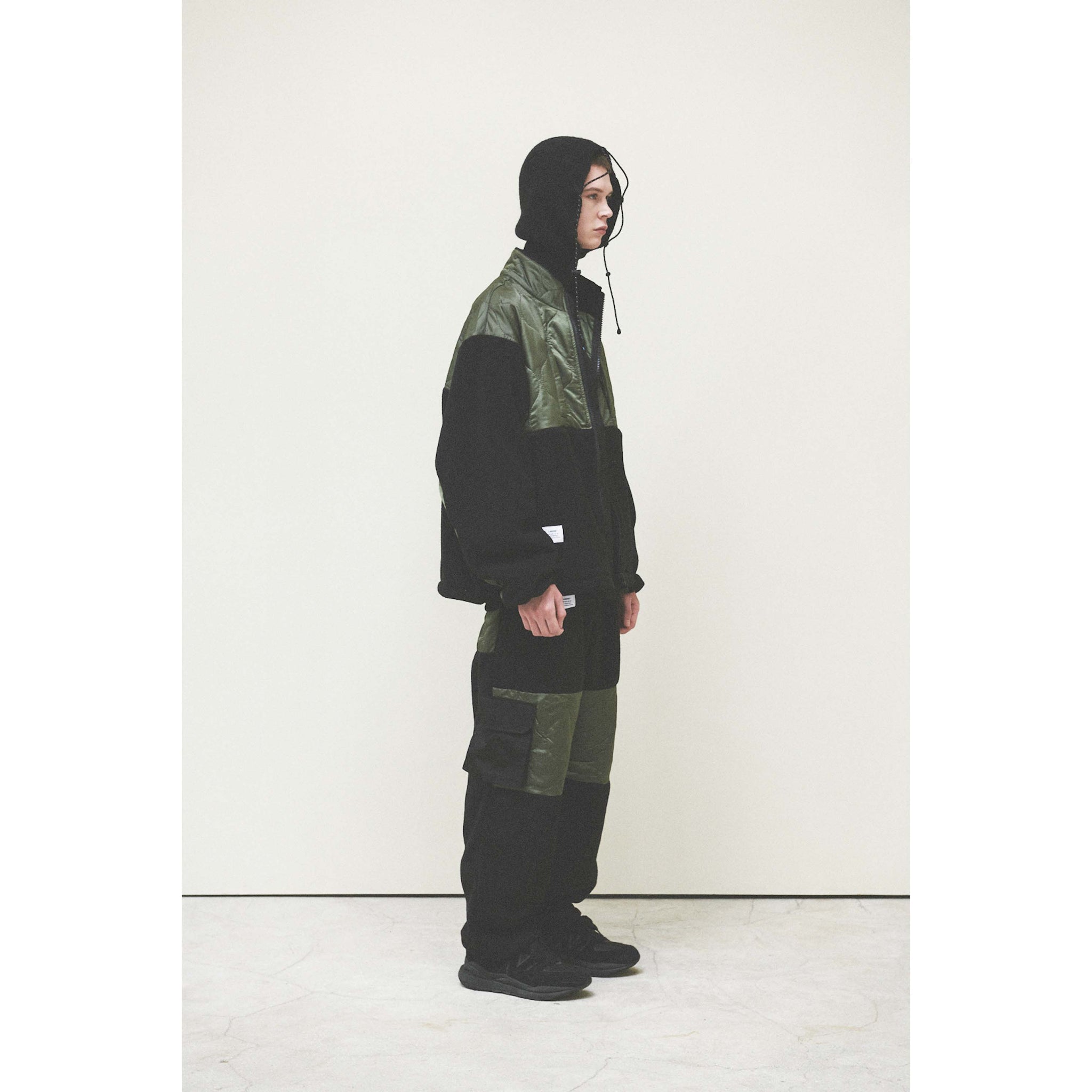 FLEECE JACKET / OLIVE