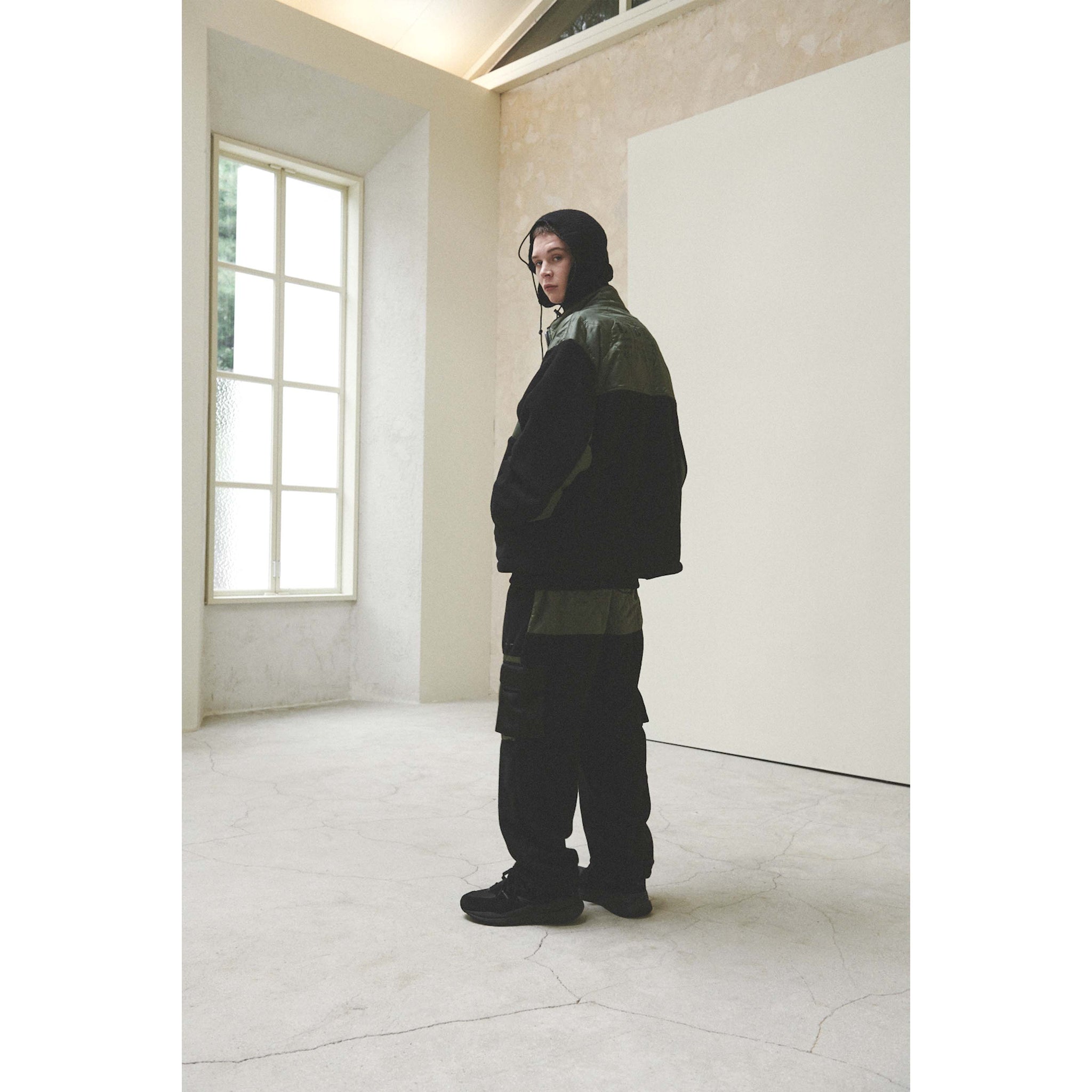 FLEECE JACKET / OLIVE