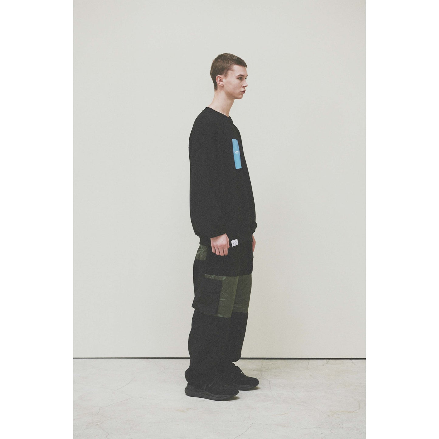 1DAY SWEATSHIRT / BLACK