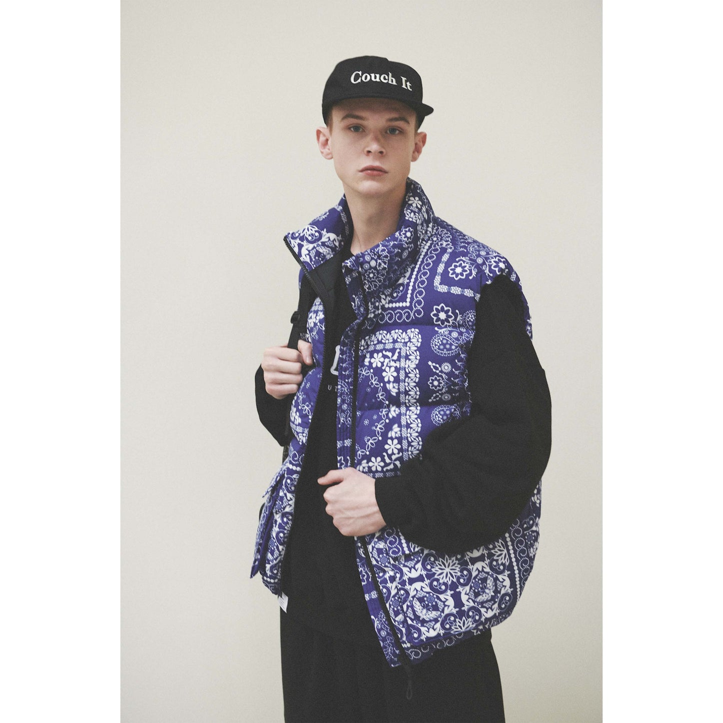 BANDANA DOWN VEST / BLUE