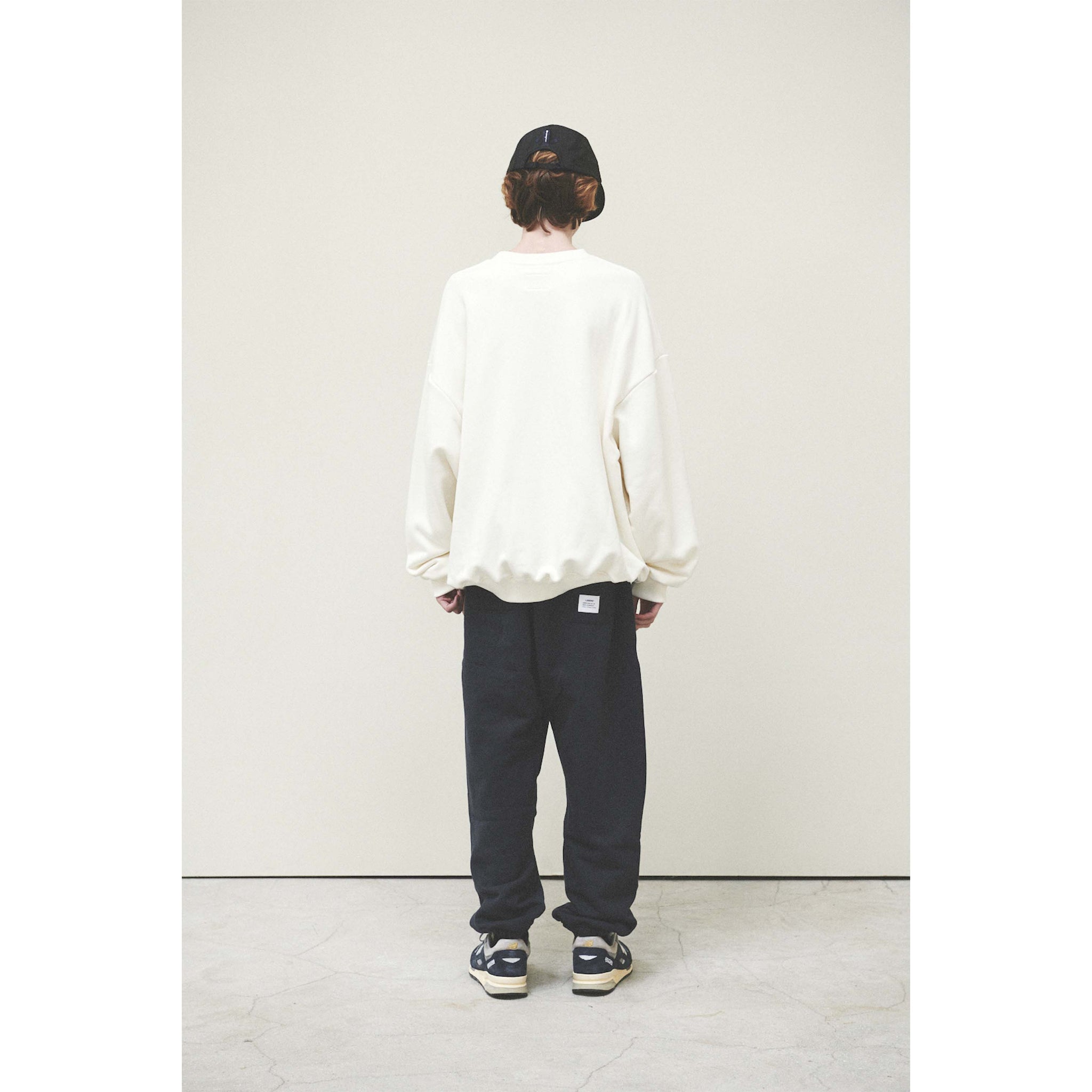 W.L SWEATPANTS / NAVY