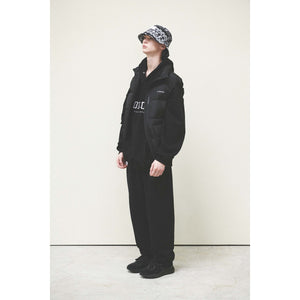 DOWN VEST / BLACK