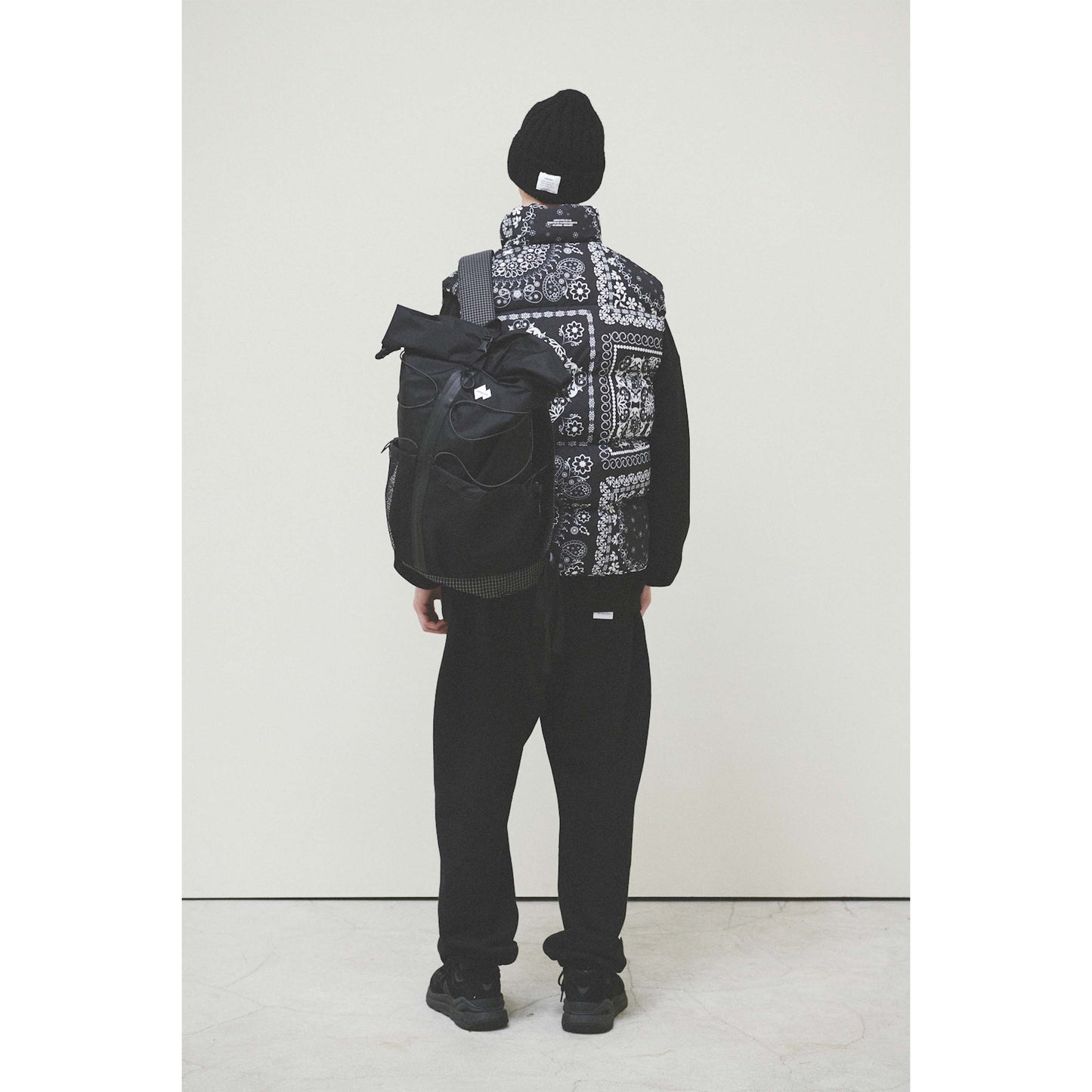 BANDANA DOWN VEST / BLACK