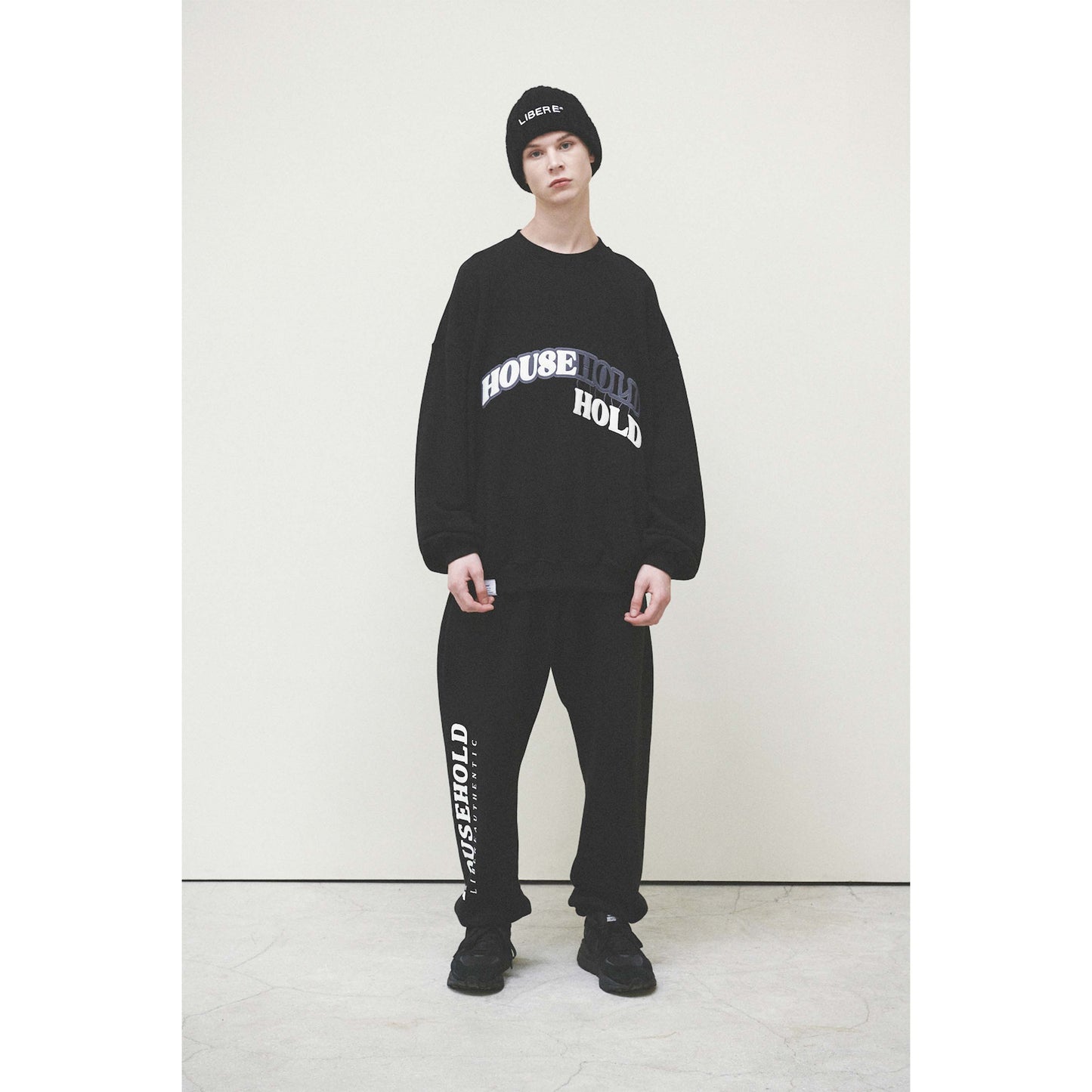 R.M SWEATSHIRT / BLACK