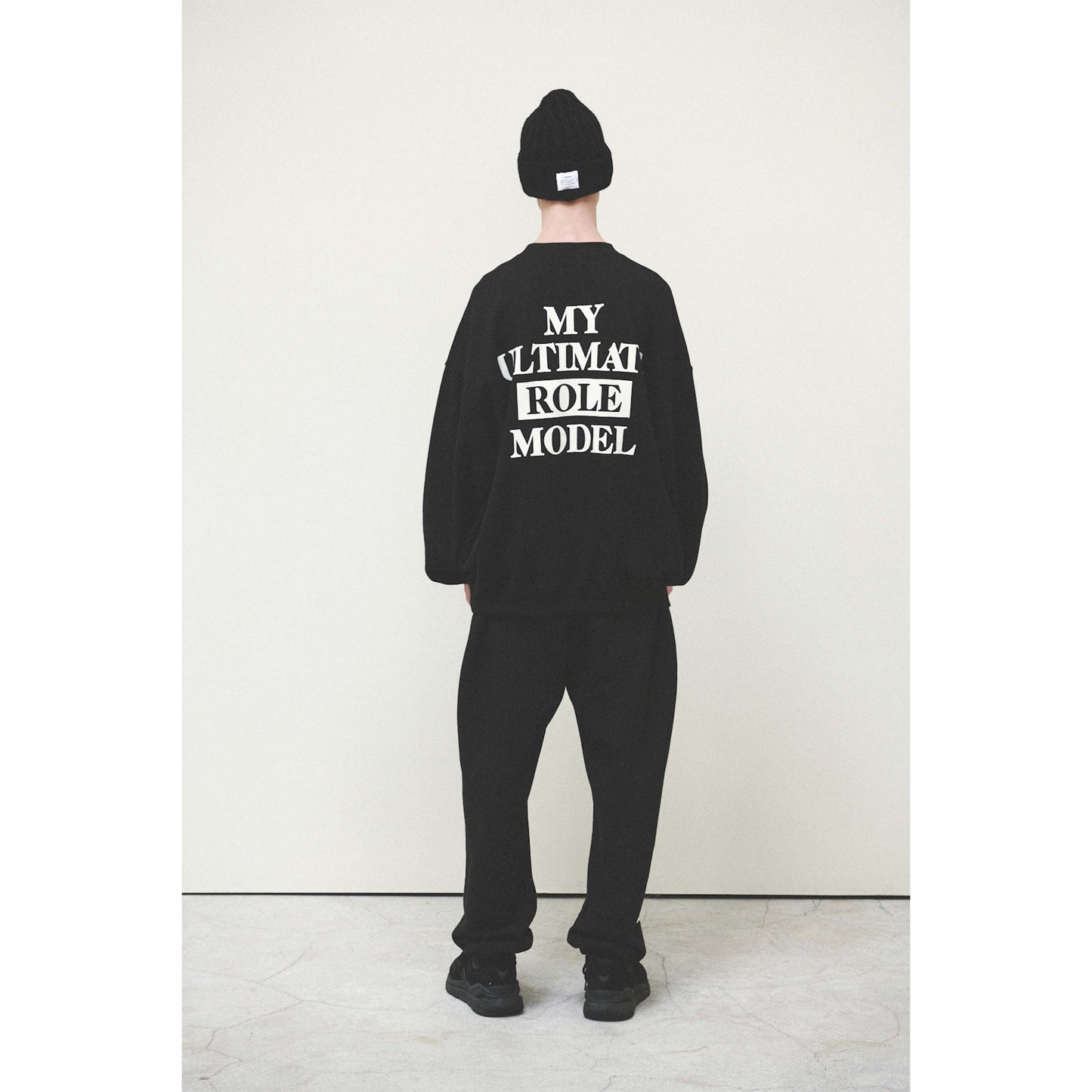 R.M SWEATSHIRT / BLACK