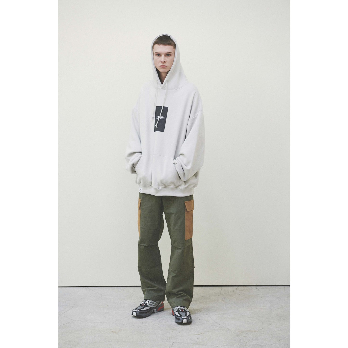 1DAY HOODIE / LIGHT GRAY