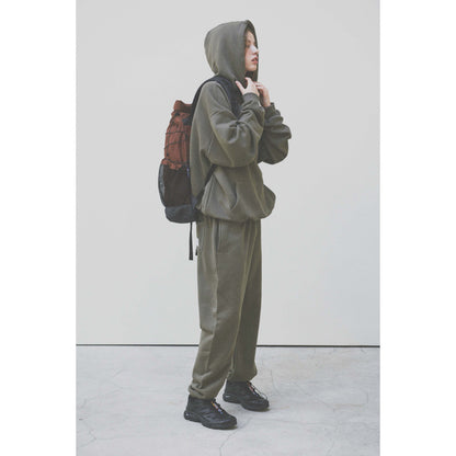 AT ROLLTOP BACK PACK / BRICK RED