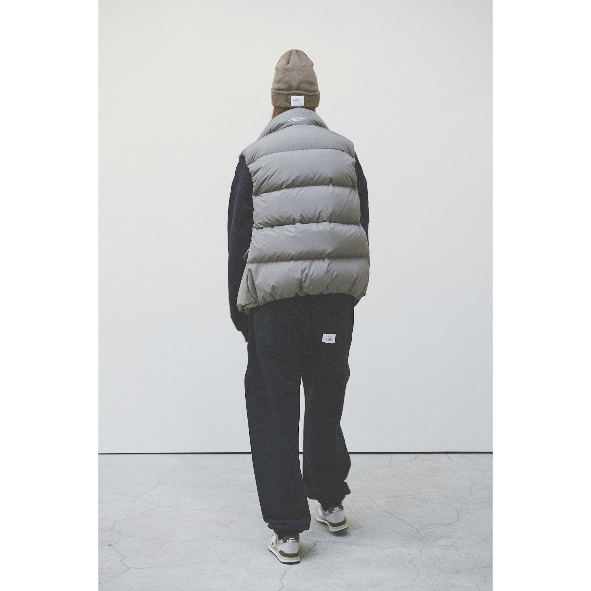 DOWN VEST / OLIVE