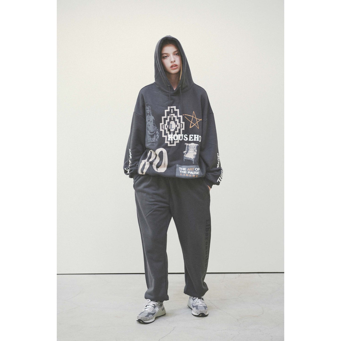 COLLAGE HOODIE / CHARCOAL