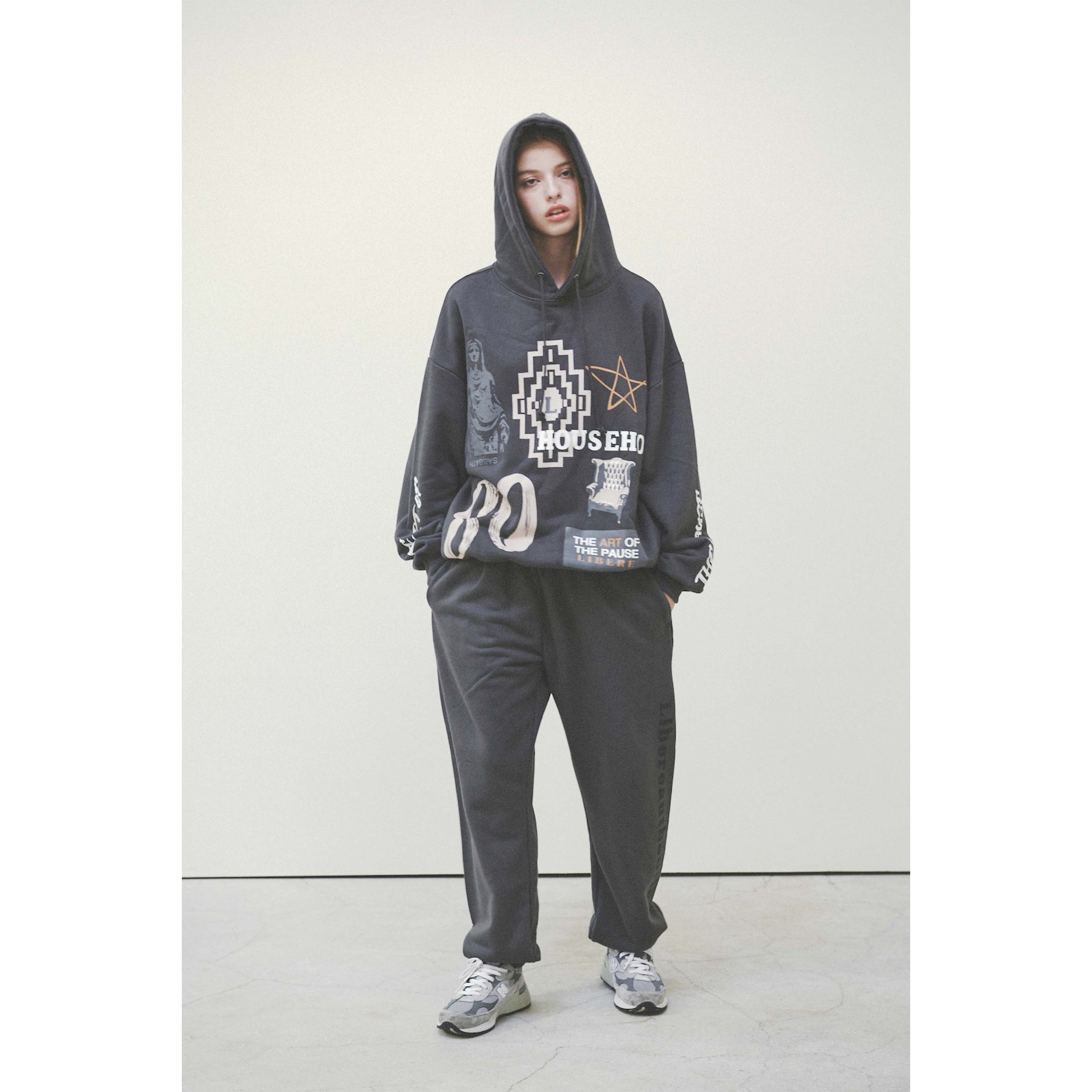 LIBERE GRAPHIC HOODIE-