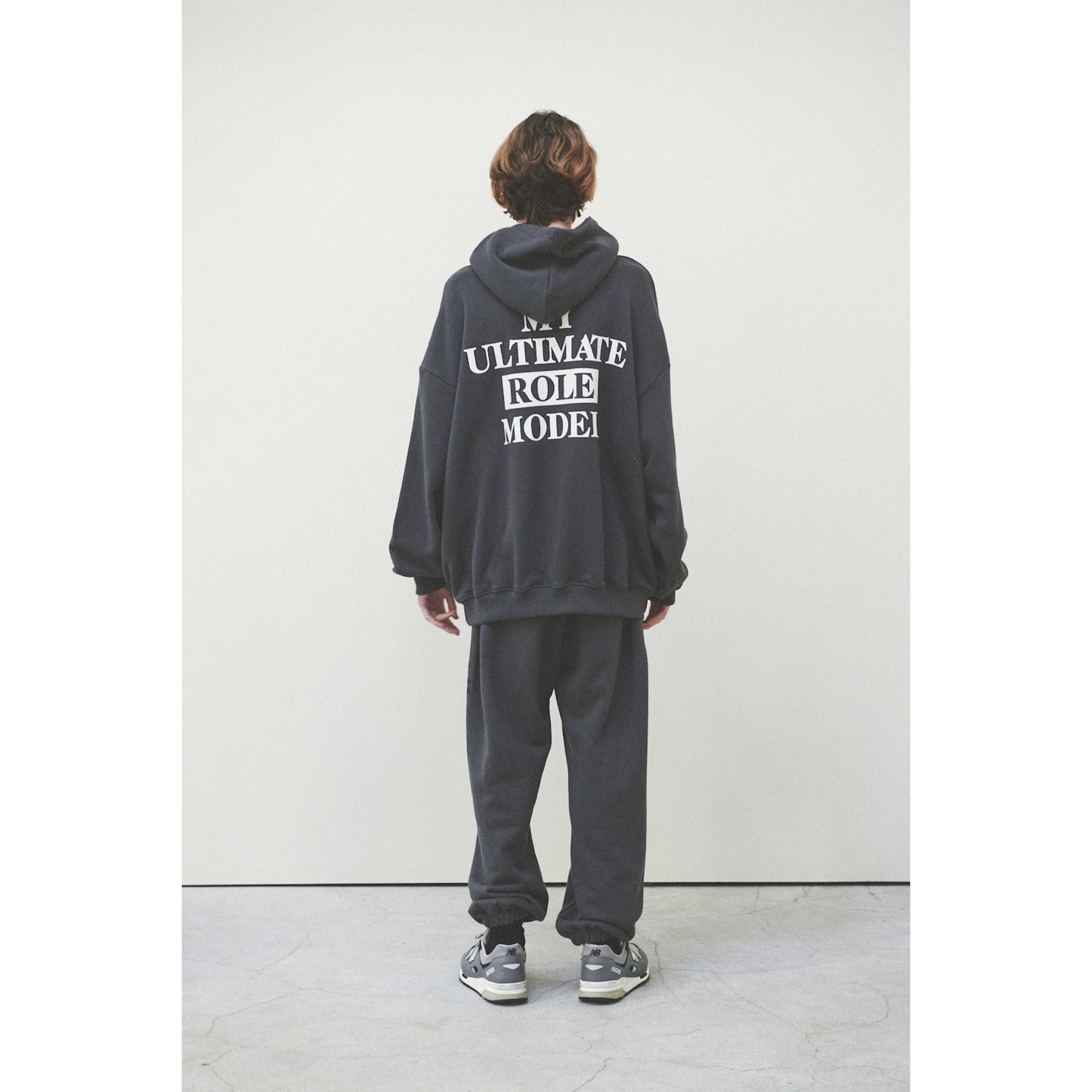 R.M HOODIE / CHARCOAL