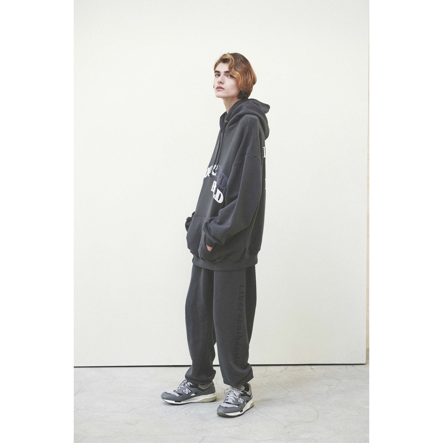 R.M HOODIE / CHARCOAL