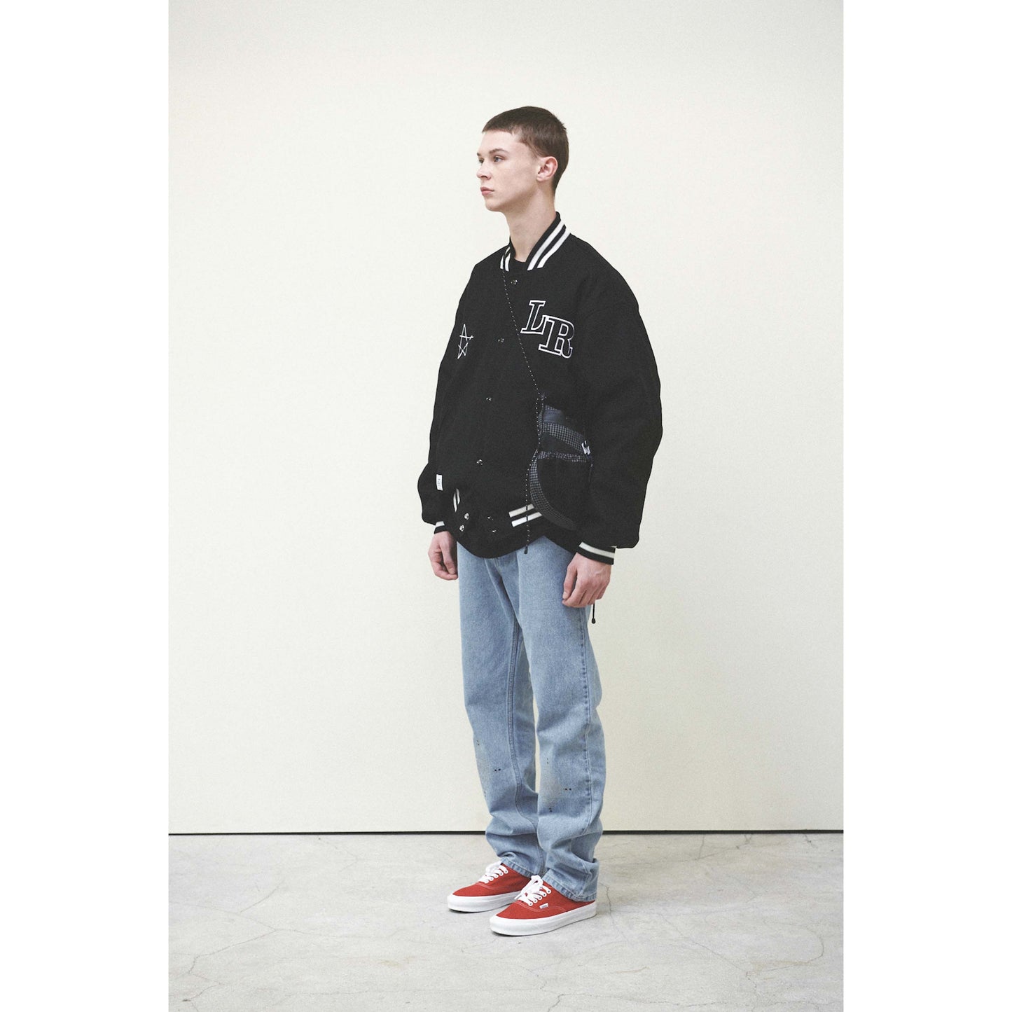 LIBERE VARSITYJACKET / BLACK