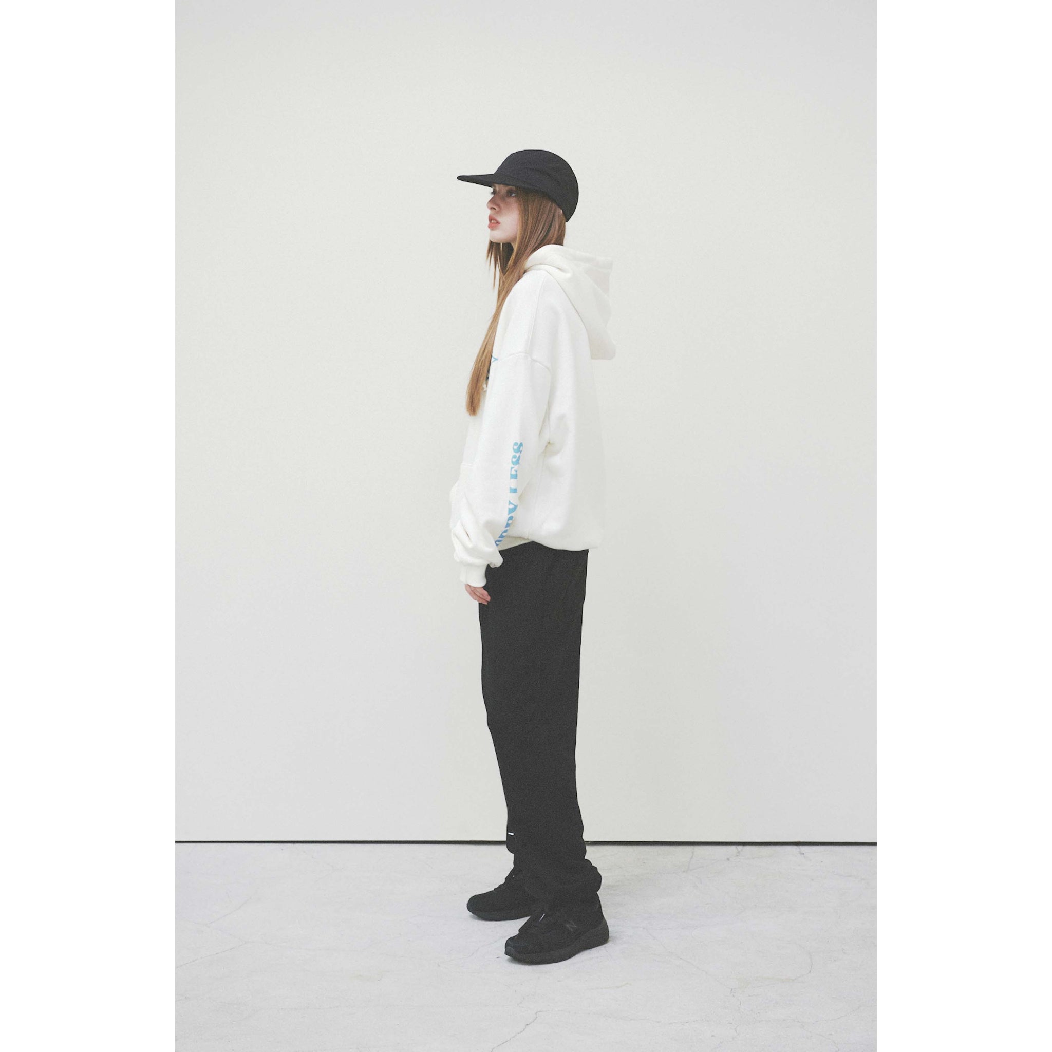 COUCH IT LOGO HOODIE / IVORY