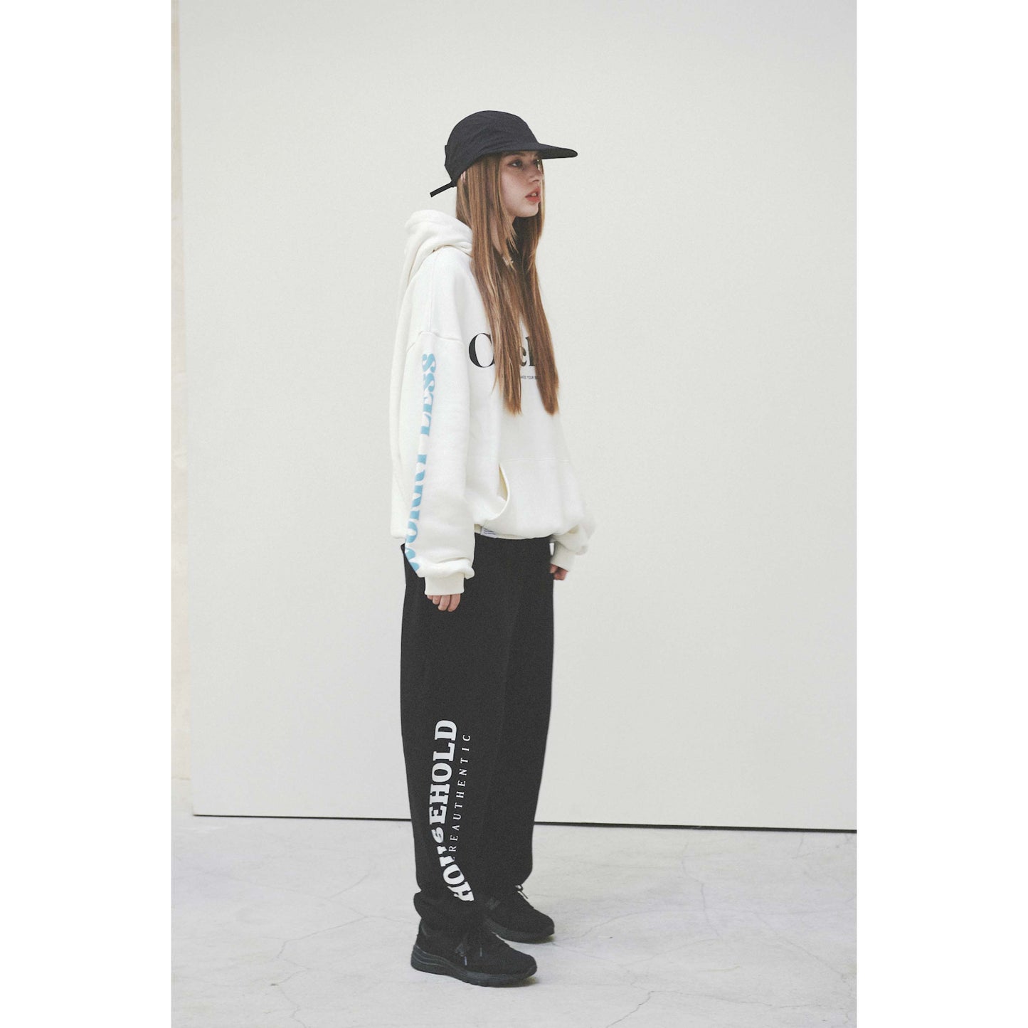 COUCH IT LOGO HOODIE / IVORY