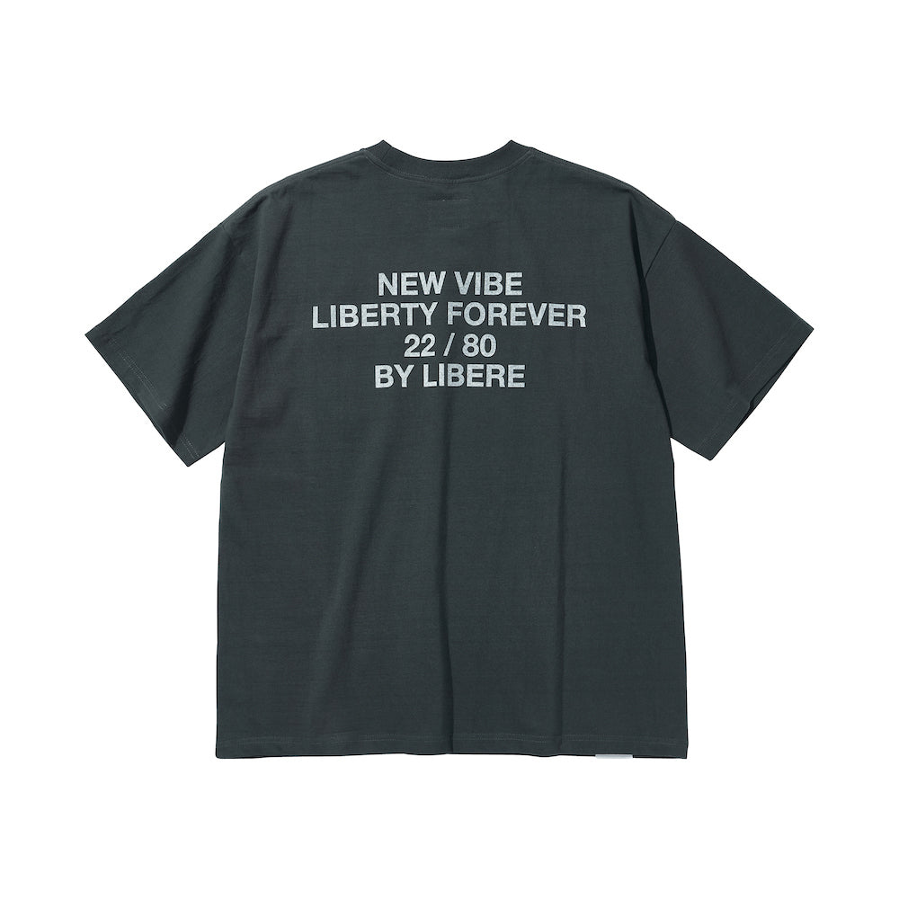 SLOGAN POCKET T-SHIRT / CHARCOAL