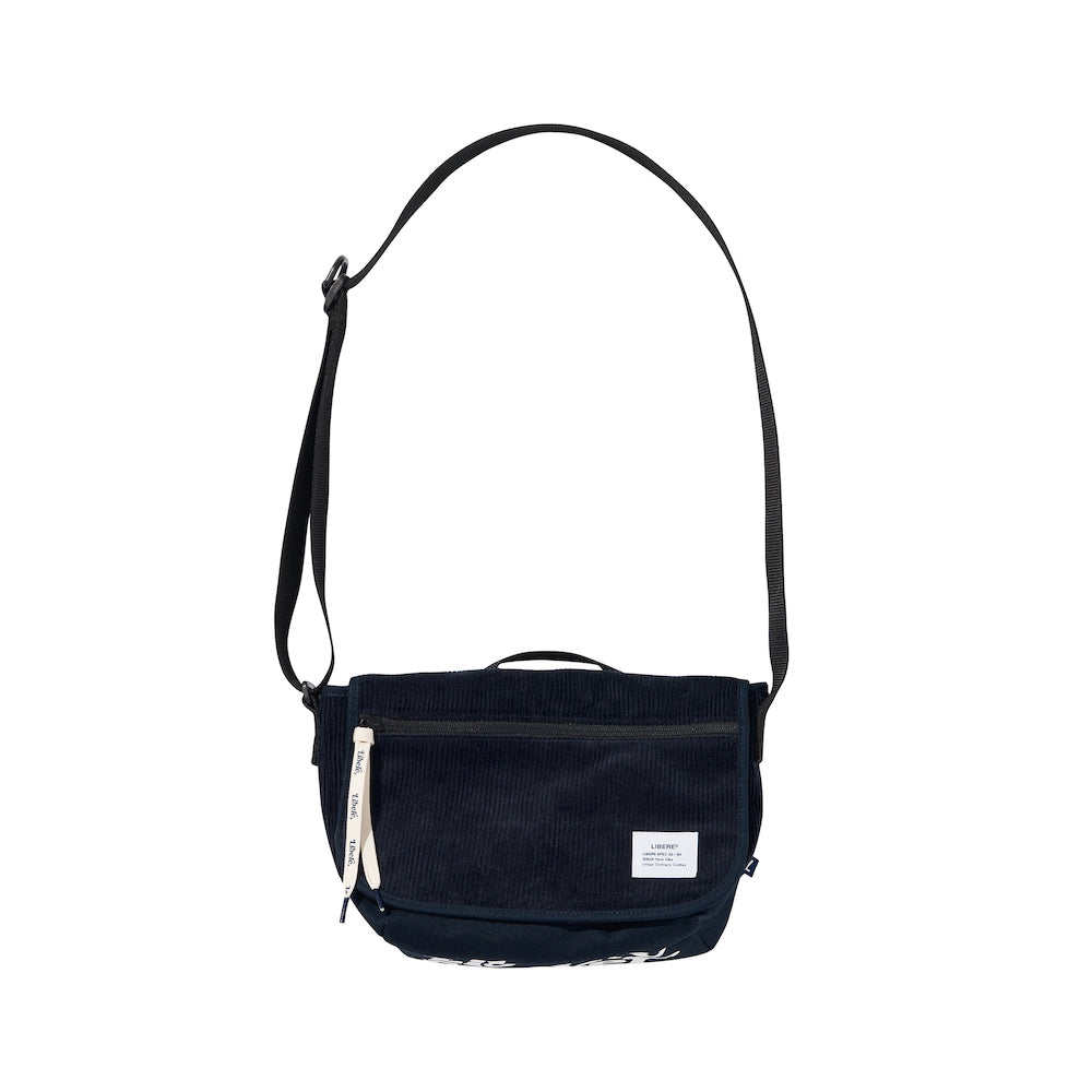 MESSENGER BAG