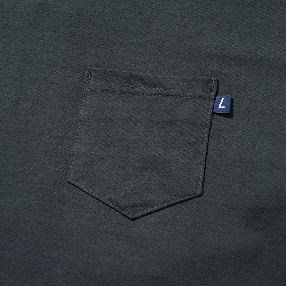SLOGAN POCKET T-SHIRT / CHARCOAL