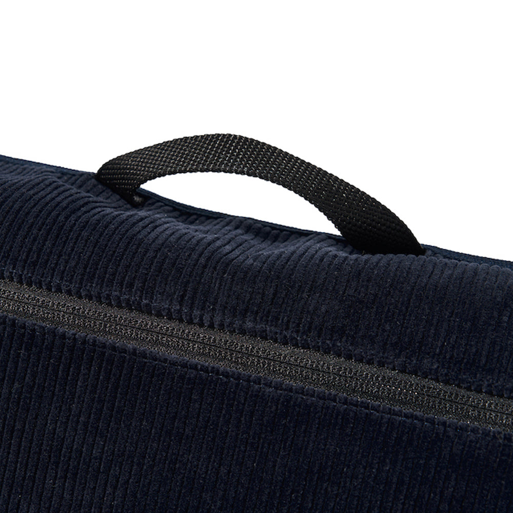 MESSENGER BAG
