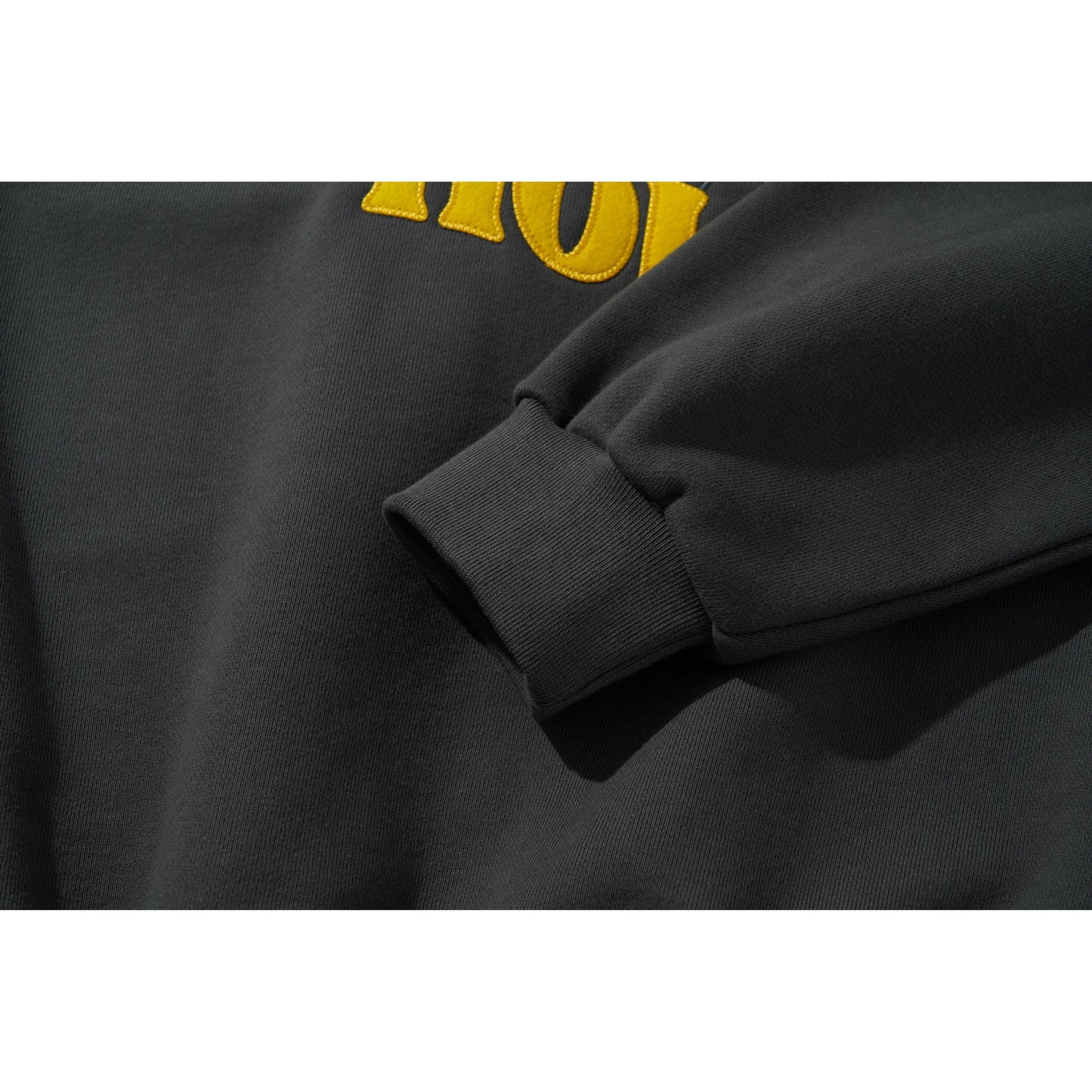R.M SWEATSHIRT / CHARCOAL