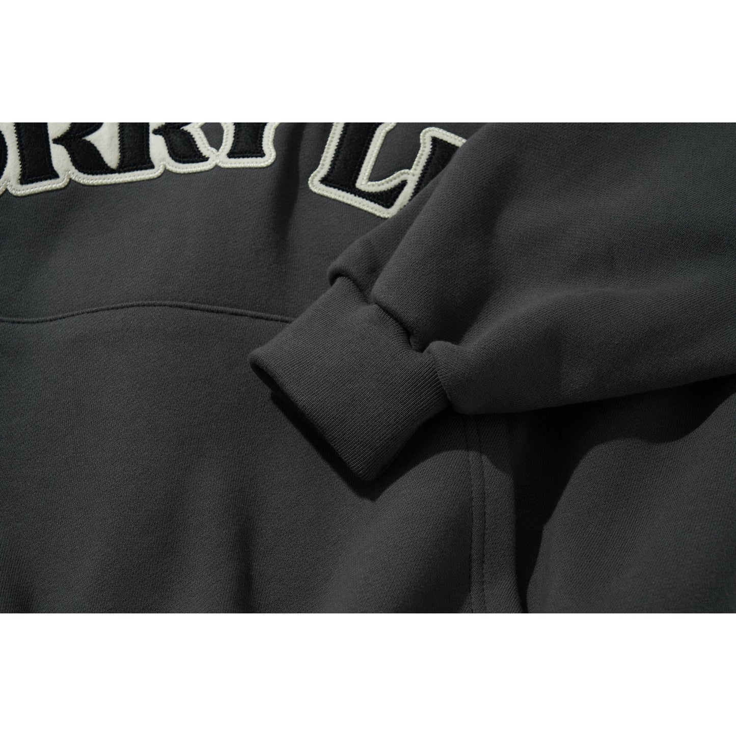 W.L HOODIE / CHARCOAL