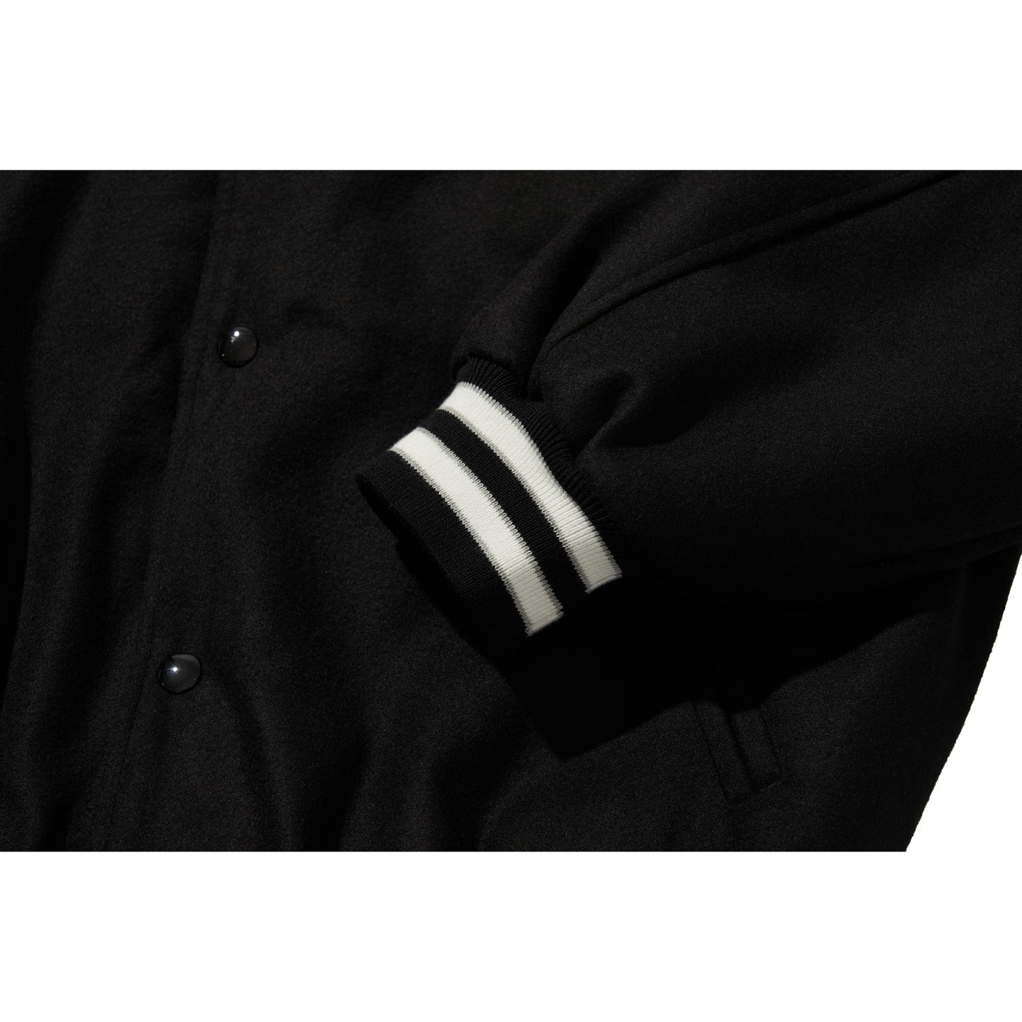 LIBERE VARSITYJACKET / BLACK
