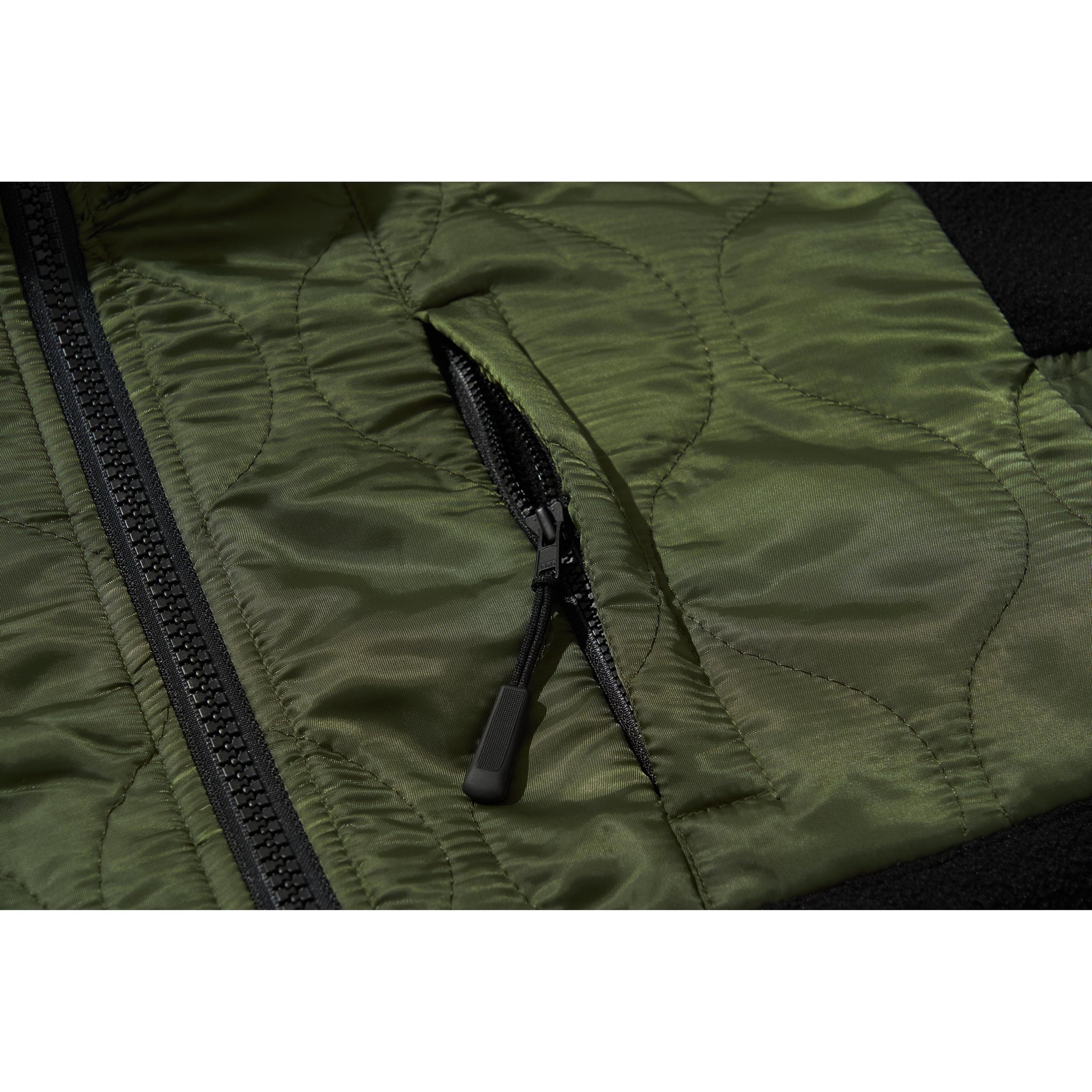 FLEECE JACKET / OLIVE
