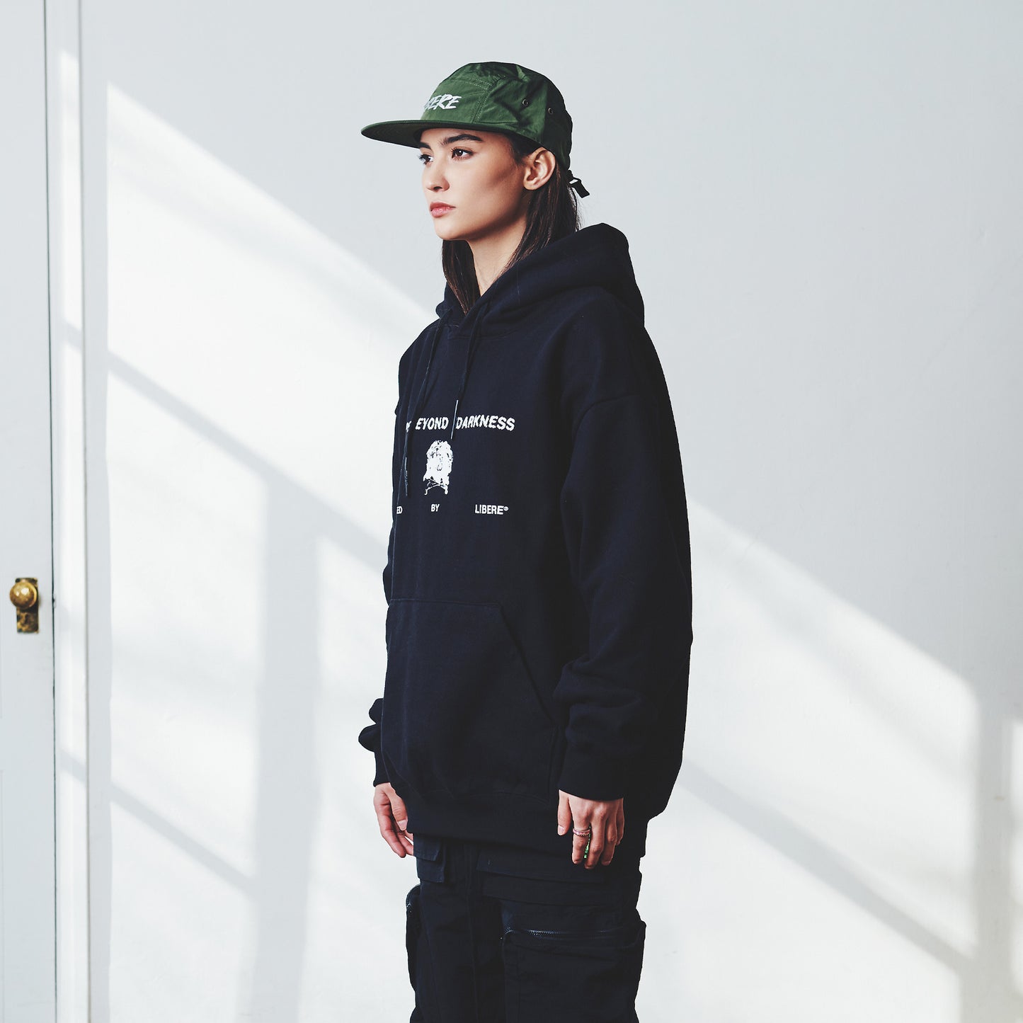 FLOWER BONE HOODIE / BLACK