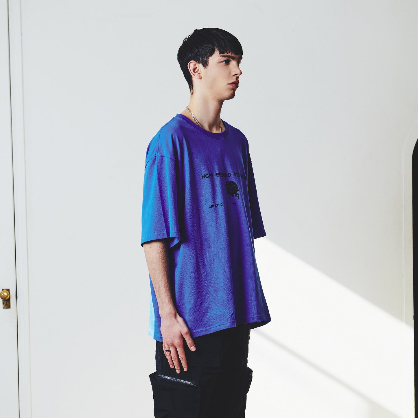 FLOWER BONE TEE / BLUE