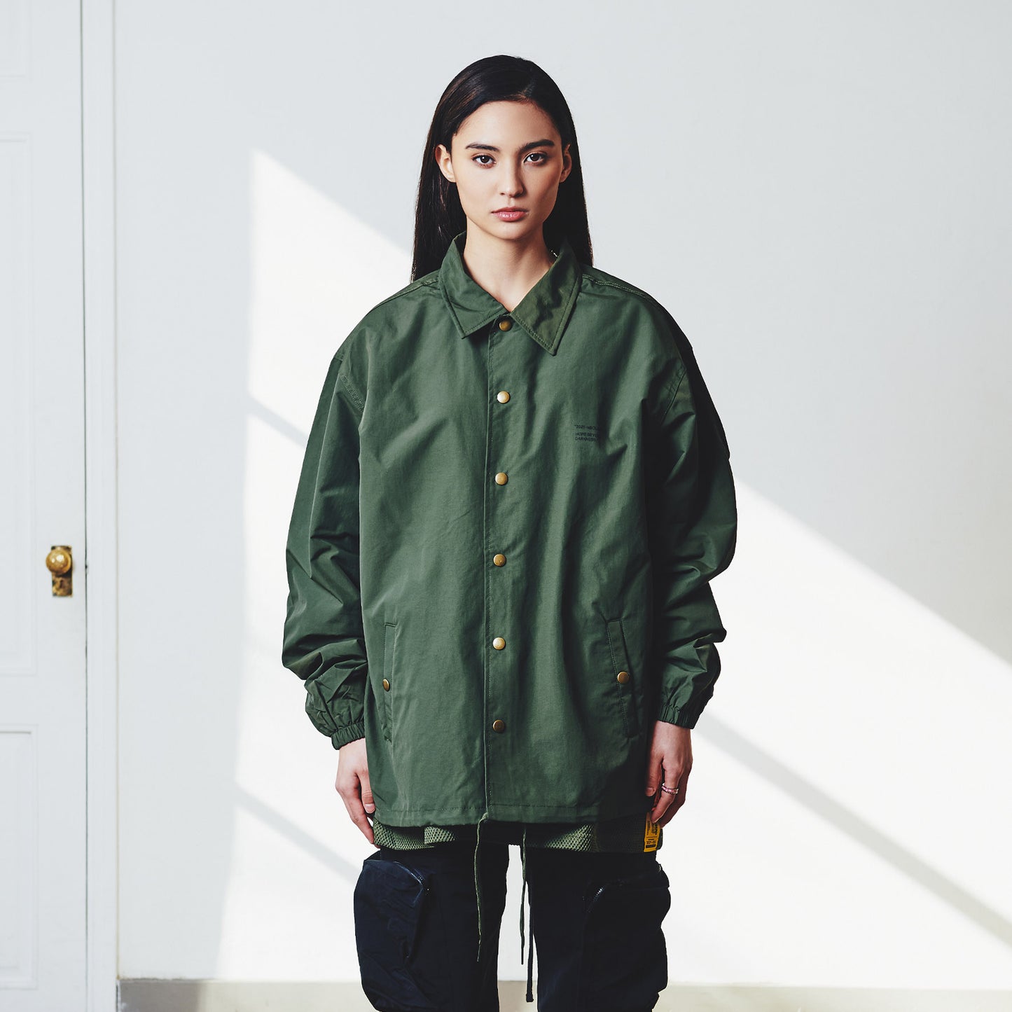 COLLAGE COACH JACKET / OLIVE