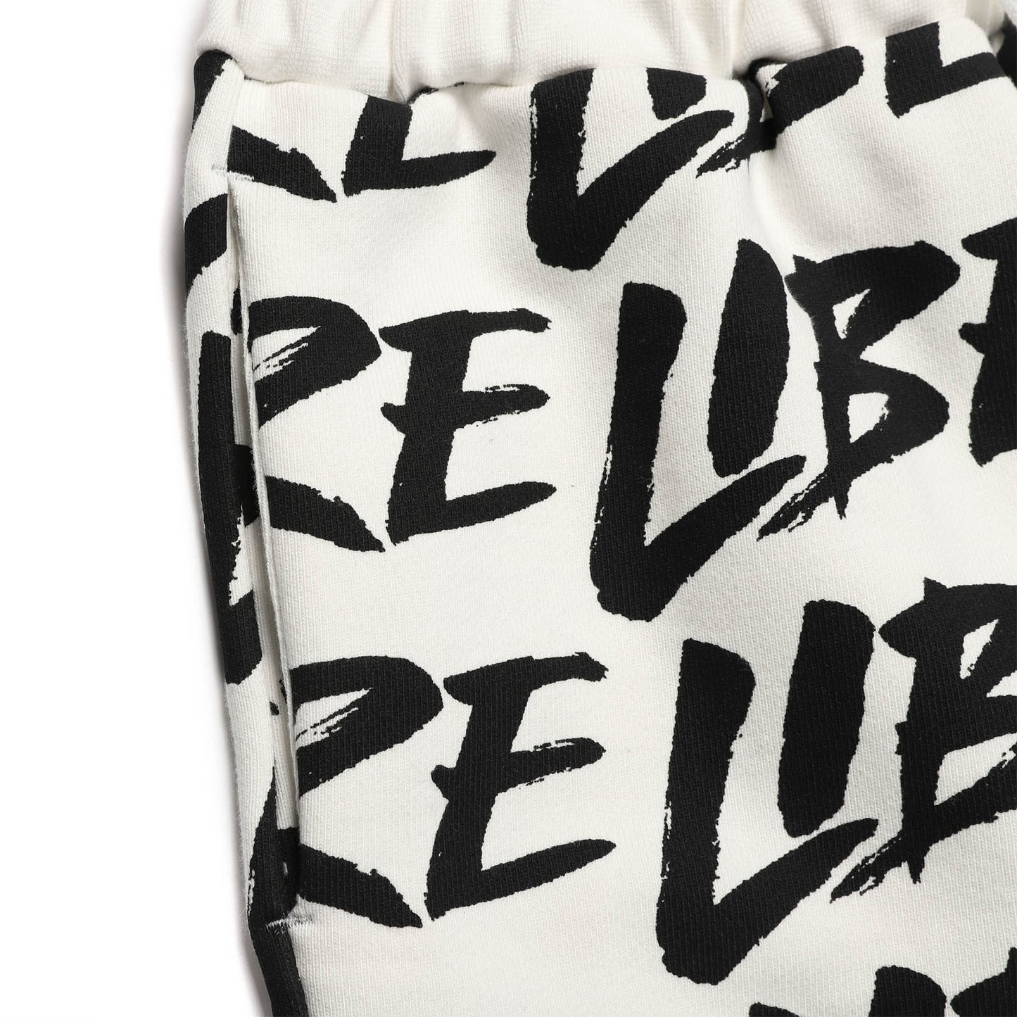 FULL LOGO SHORT / WHITE
