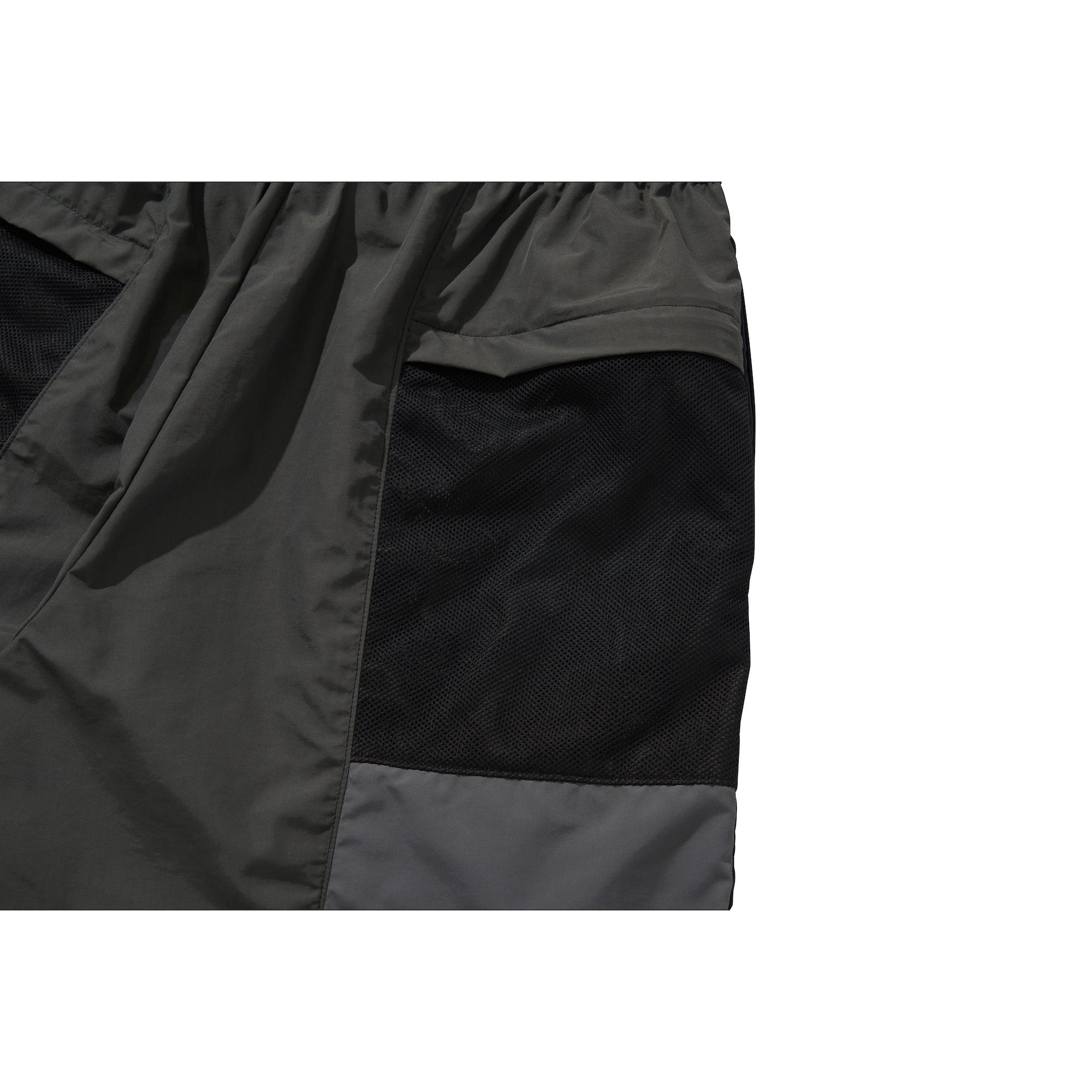 FORCE SHORT PANTS / BLACK