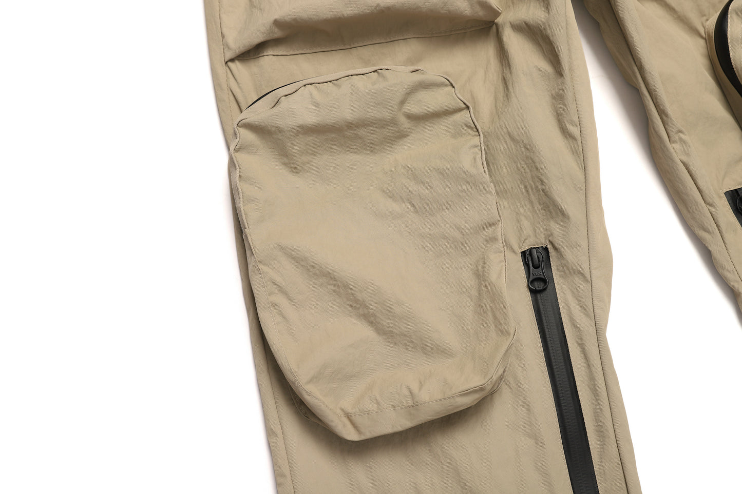 MULTI POCKET PANTS / BEIGE