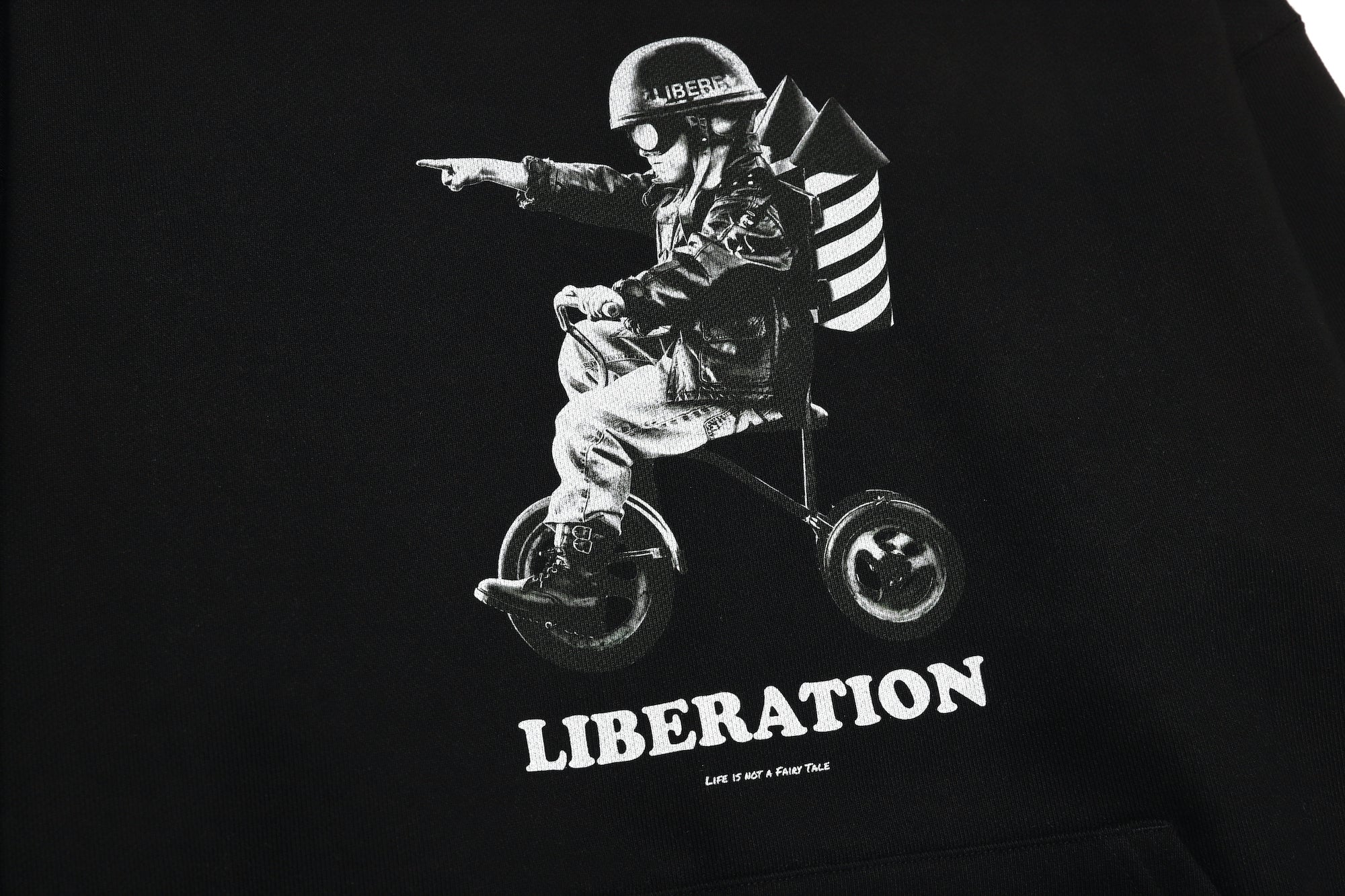 LIBERATION SWEAT SHIRTS / BLACK