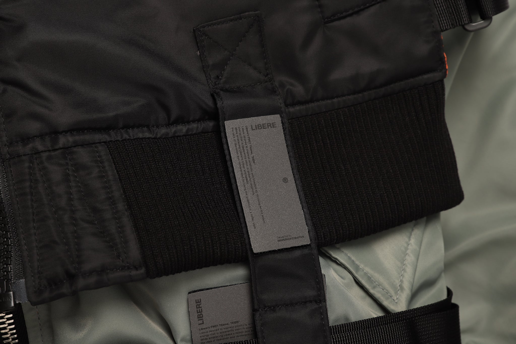 COMBINATION MA-1 JACKET / BLACK