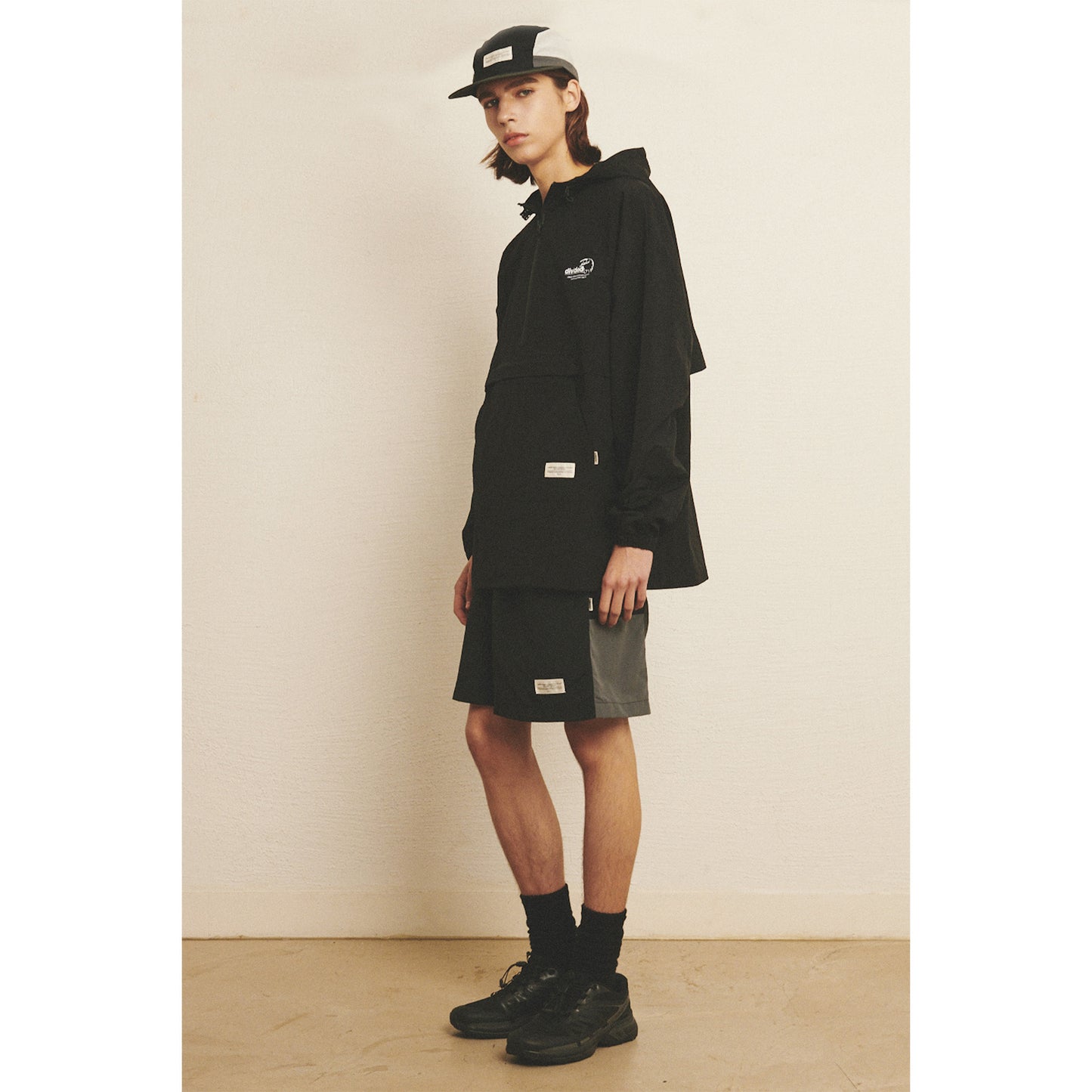 PACKABLE ANORAK JACKET / BLACK